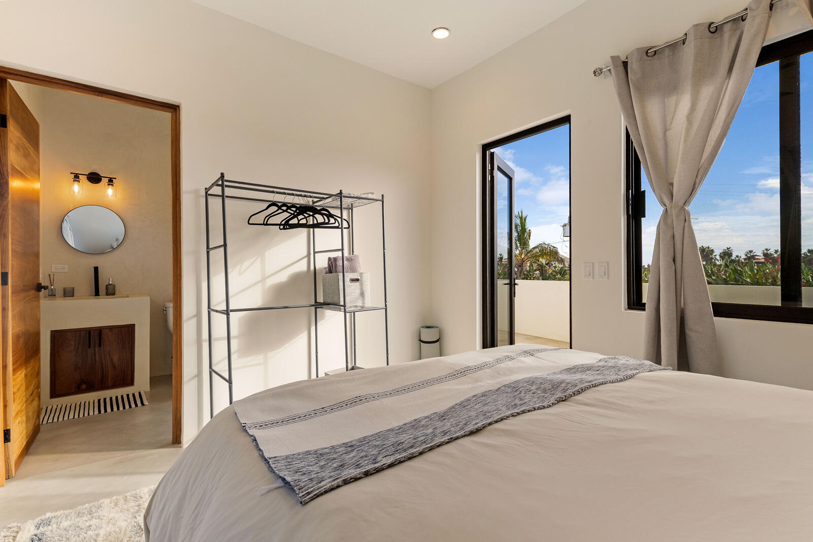 MLS #25-5586 image #17