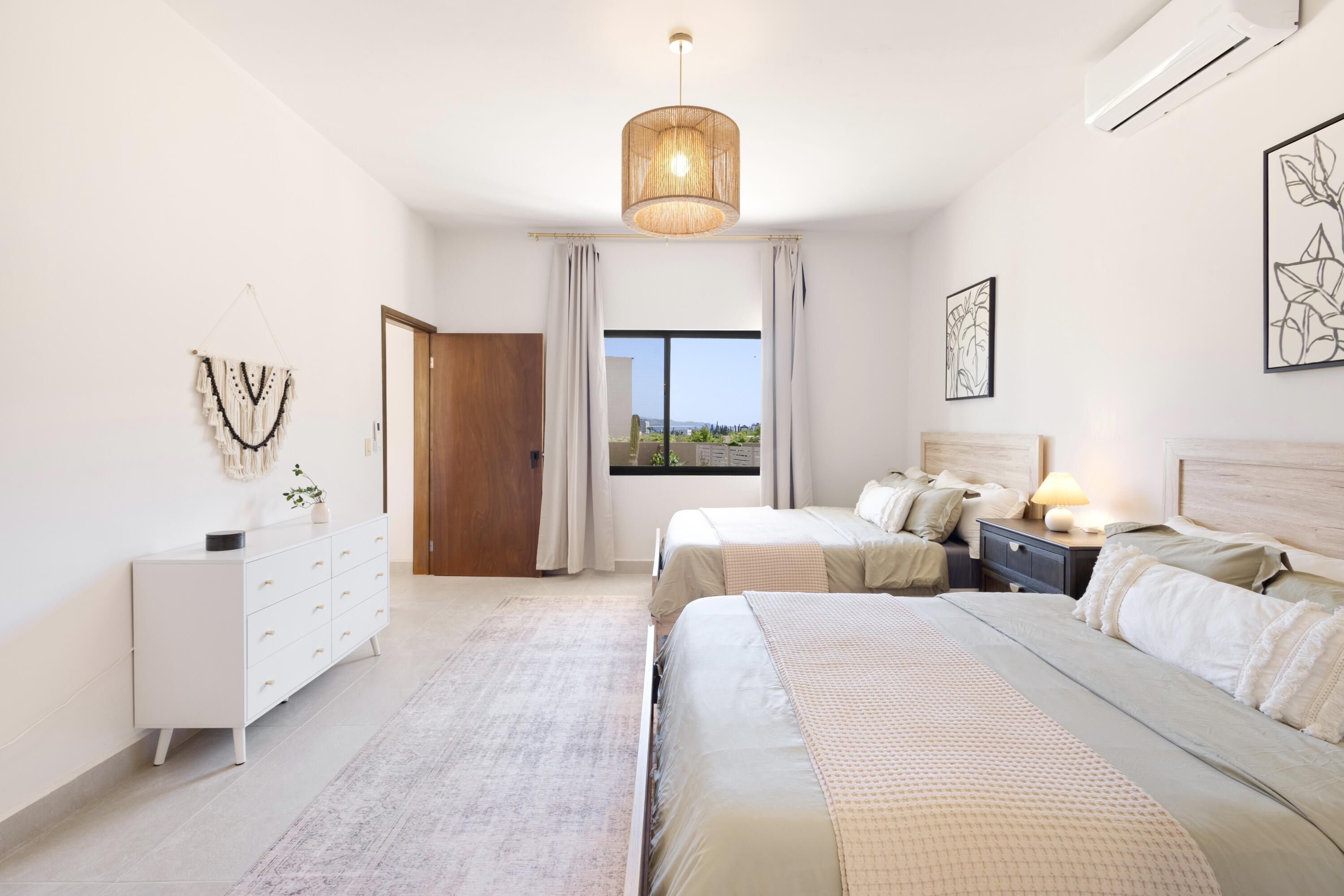 MLS #25-5592 image #20