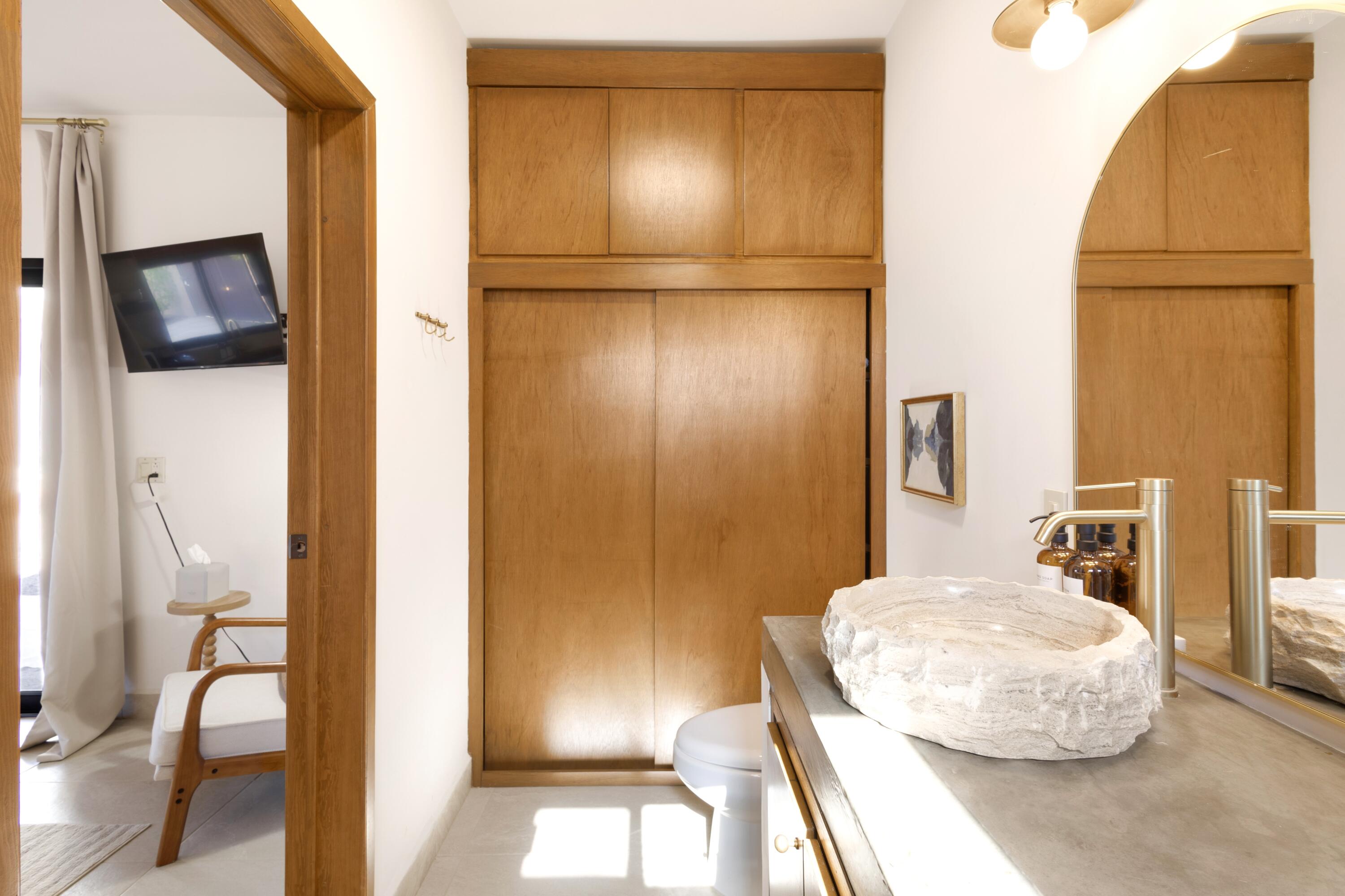 MLS #25-5592 image #36