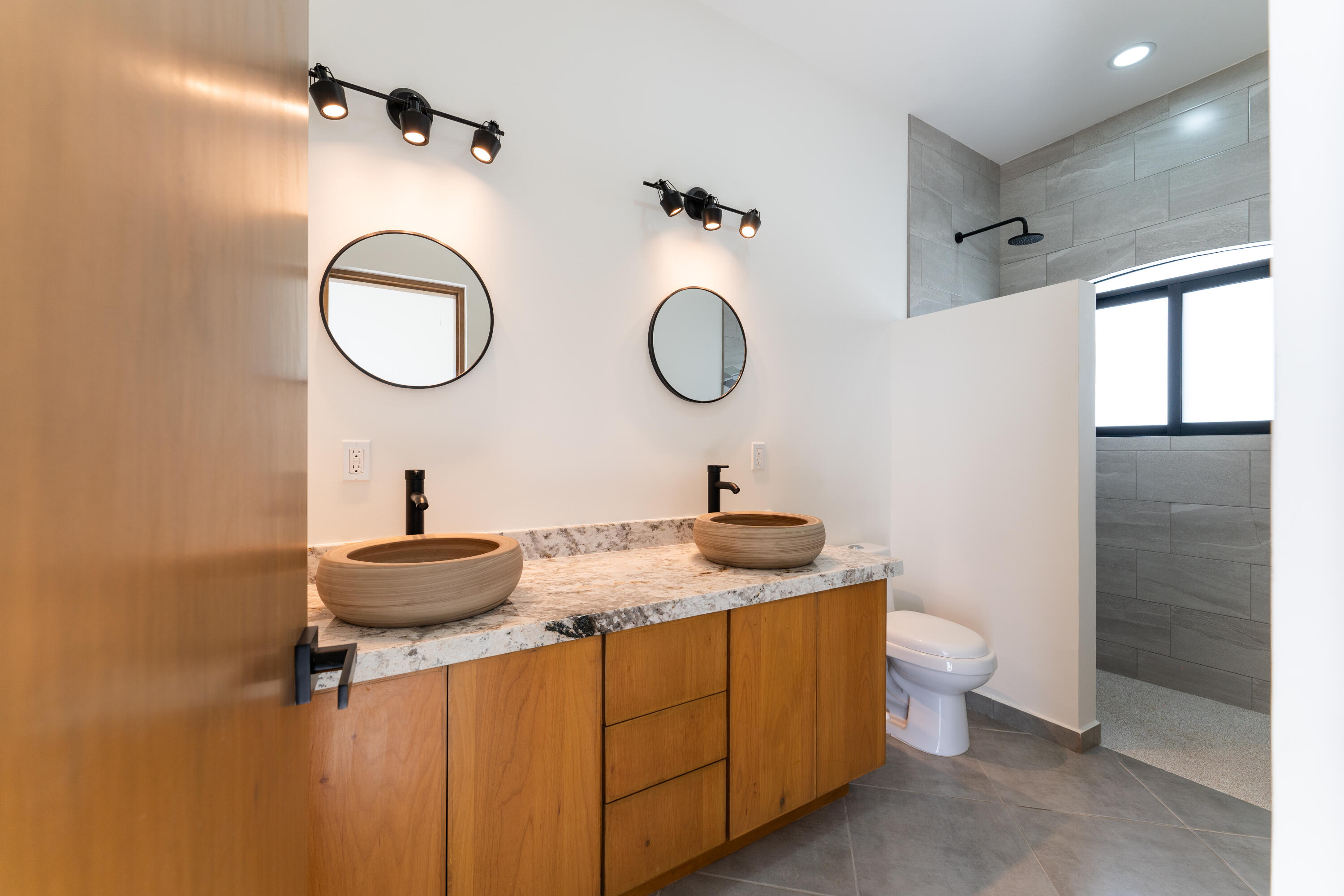 MLS #25-5723 image #17