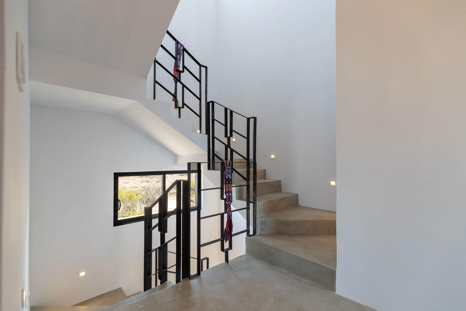 MLS #23-3999 image #20