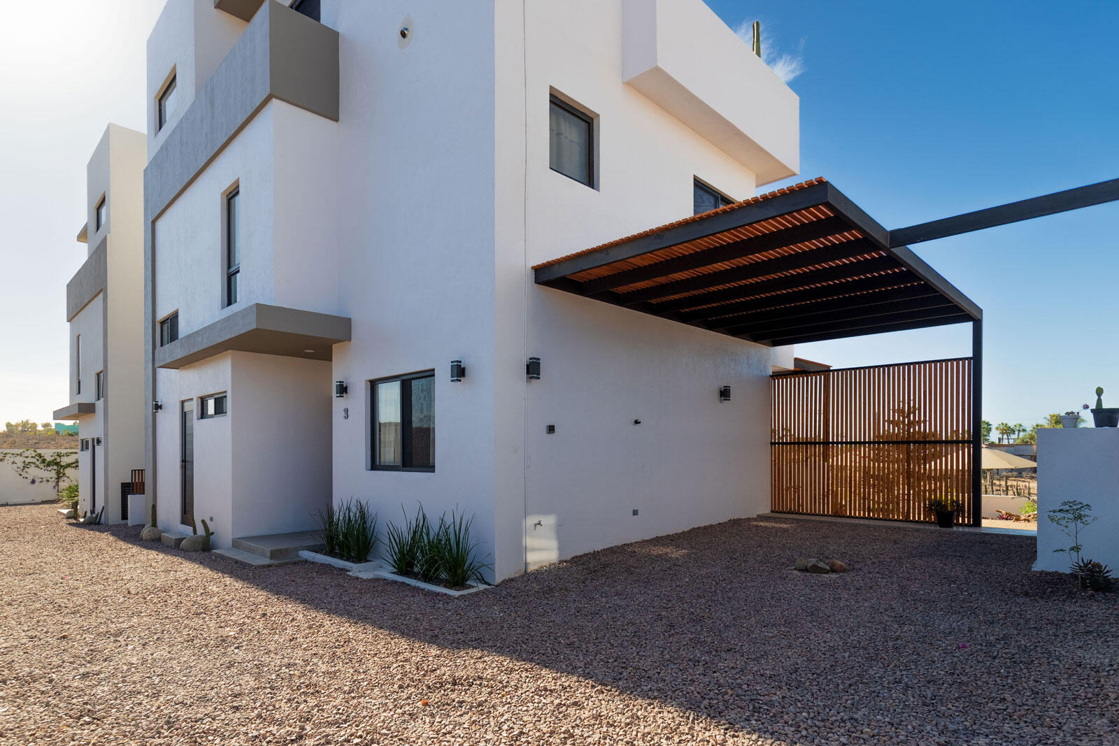 MLS #23-3999 image #33