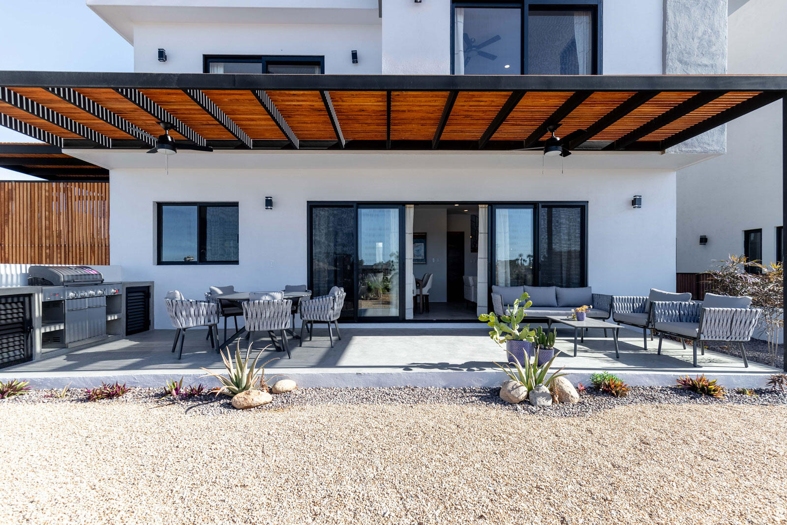 MLS #23-3999 image #34