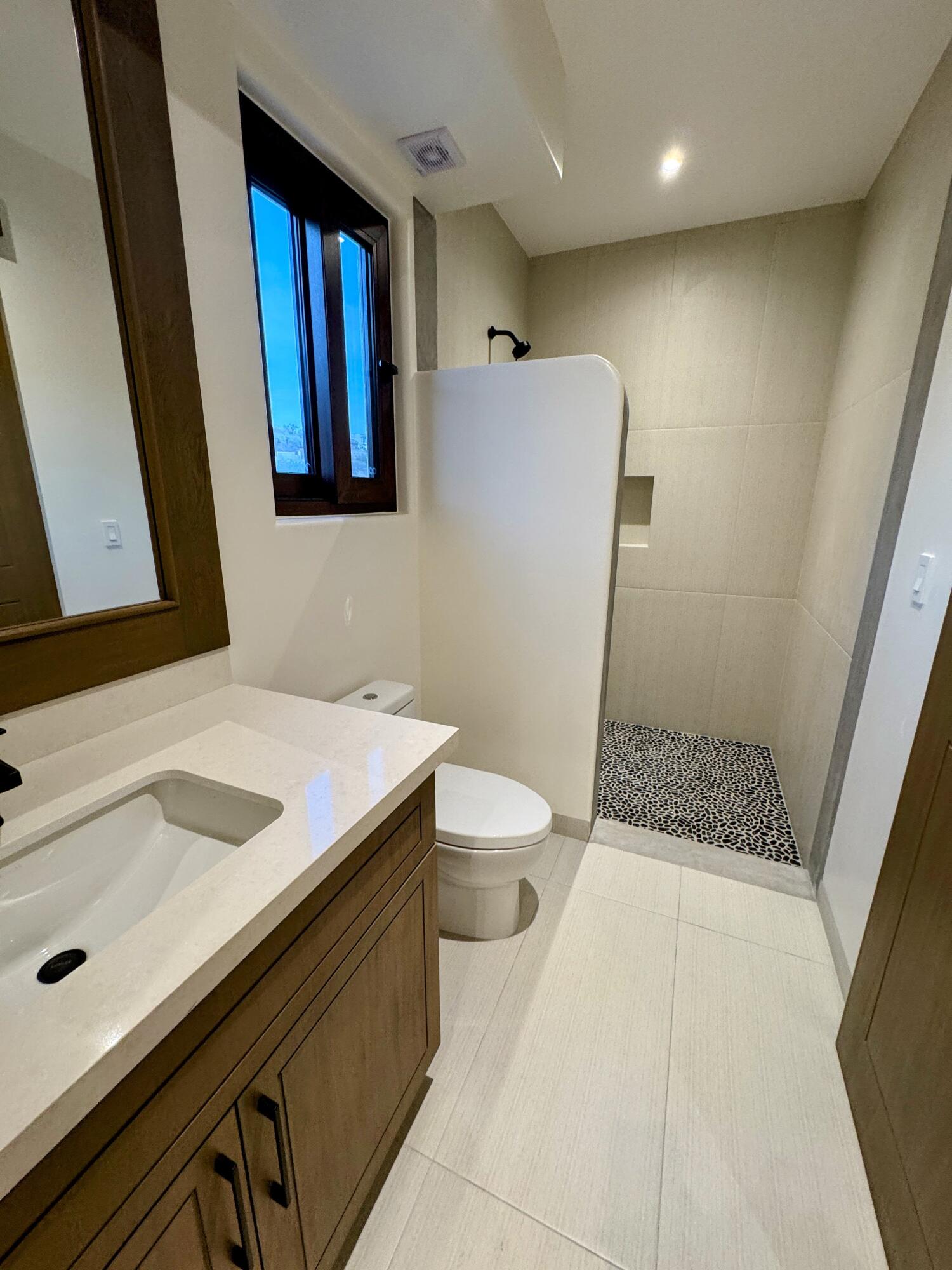 MLS #25-586 image #16