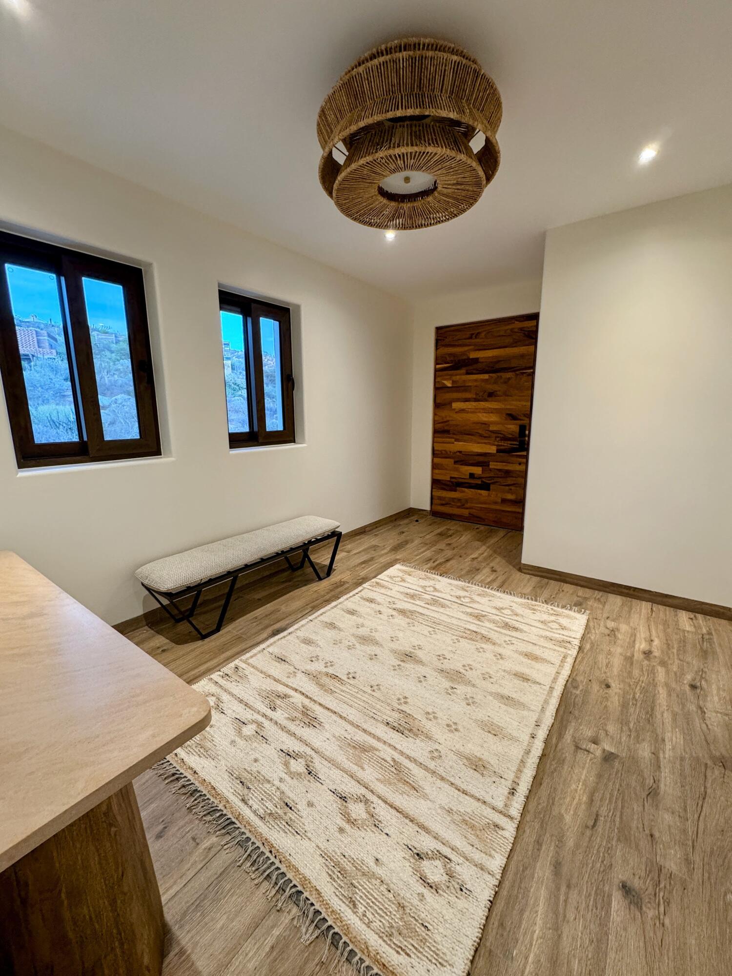 MLS #25-586 image #9