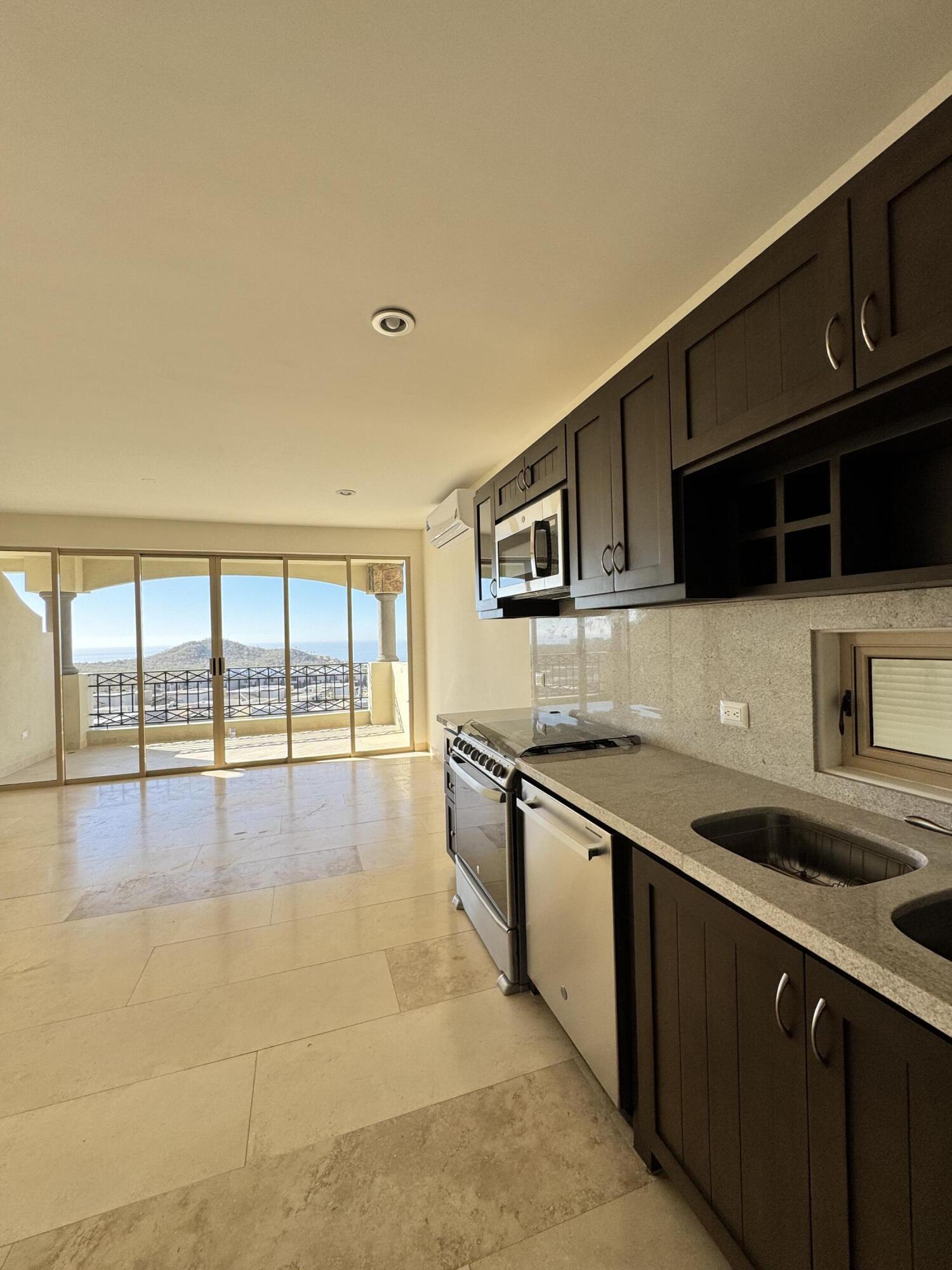 MLS #25-590 image #25