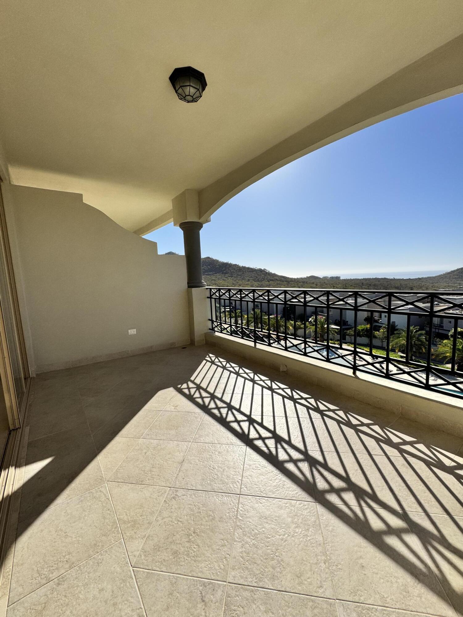 MLS #25-590 image #30