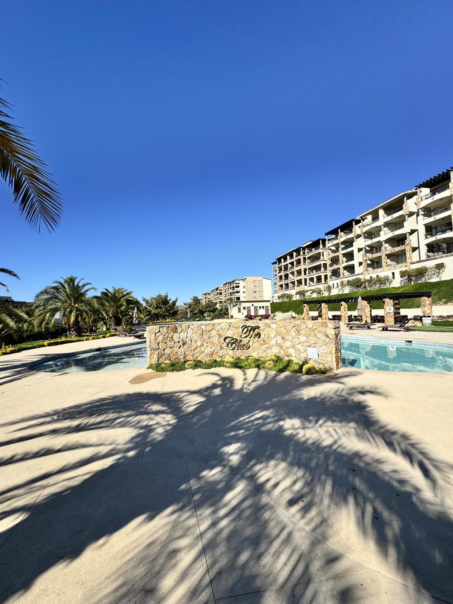 MLS #25-590 image #52