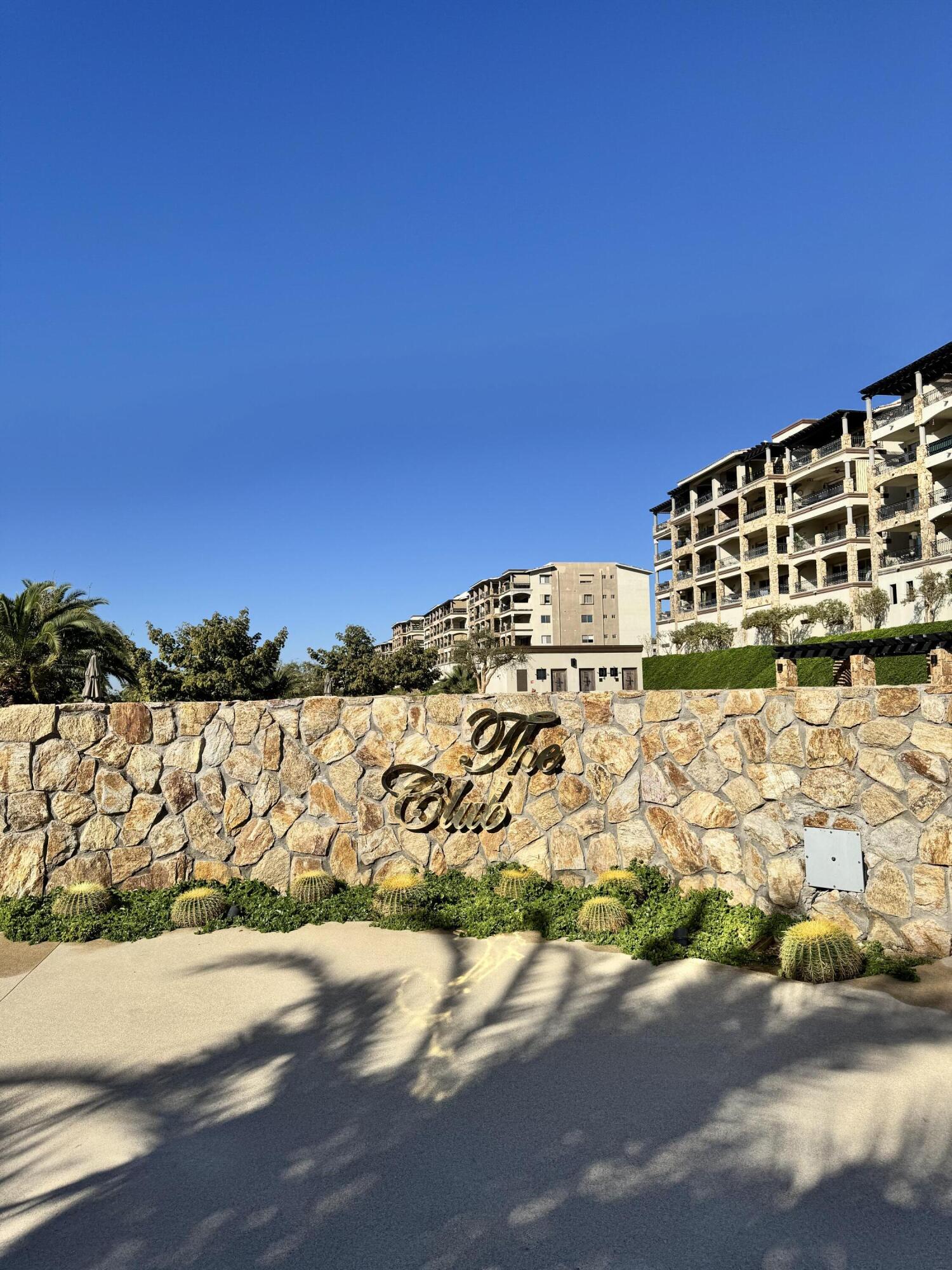 MLS #25-590 image #53