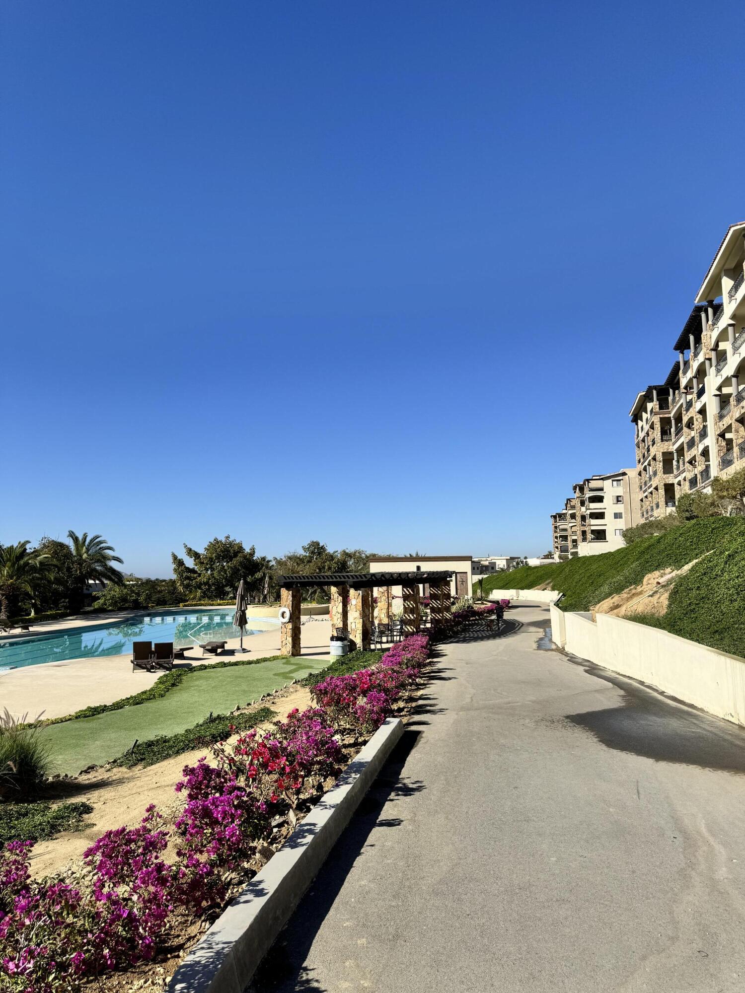 MLS #25-590 image #54