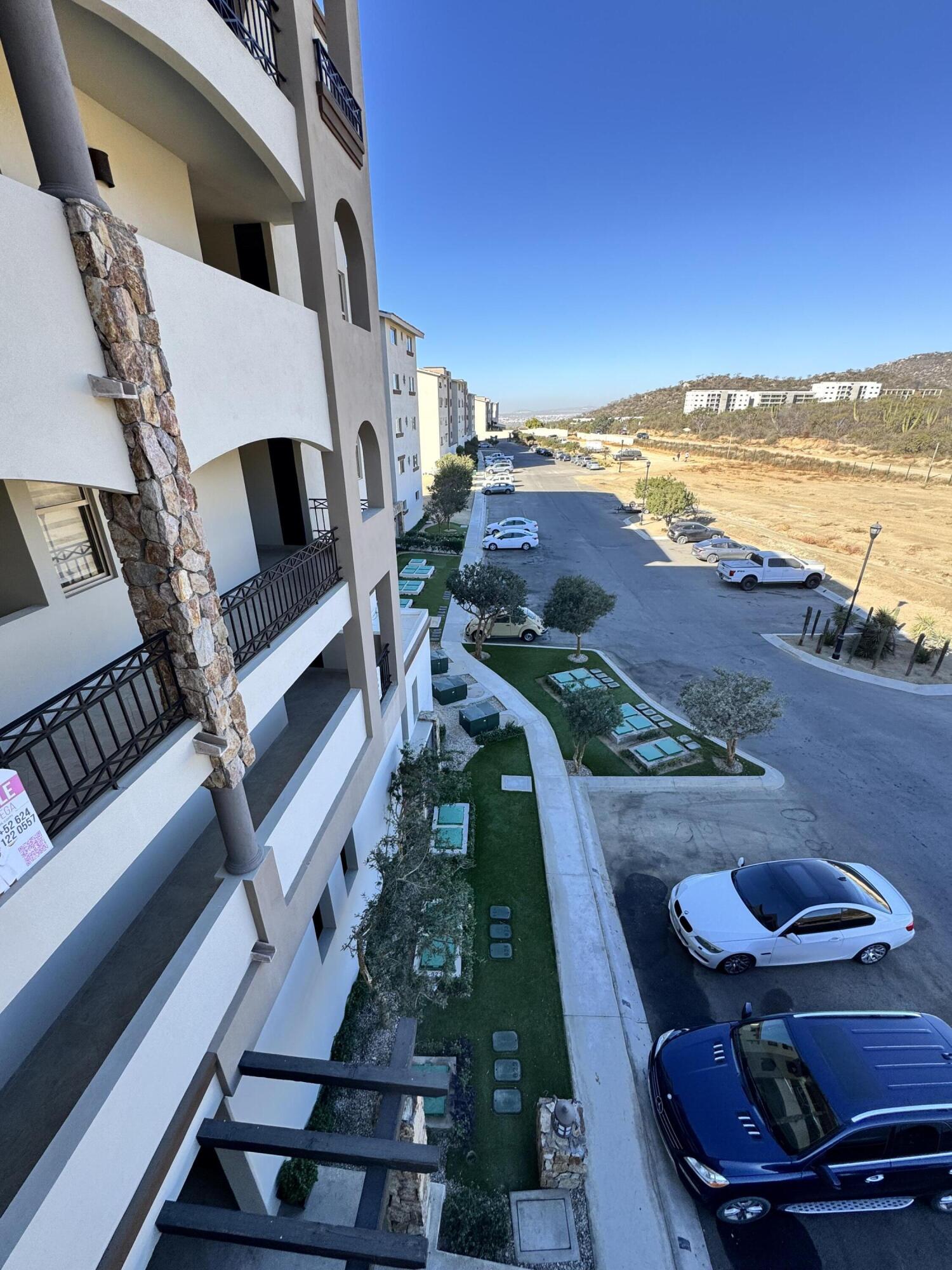 MLS #25-590 image #60