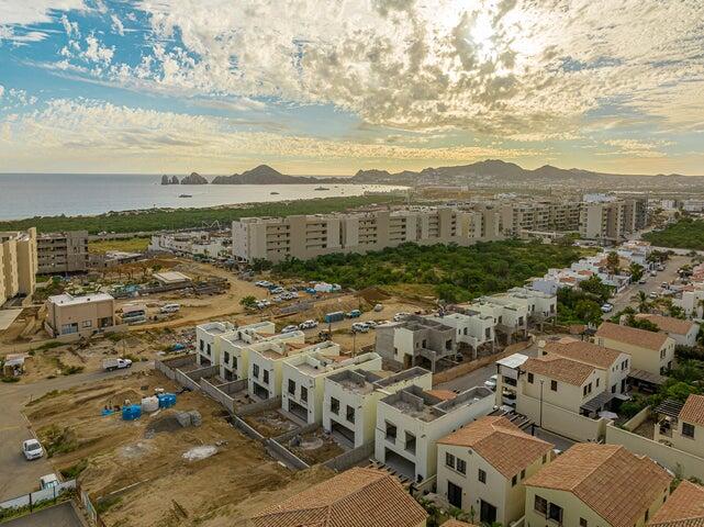 MLS #25-603 image #43