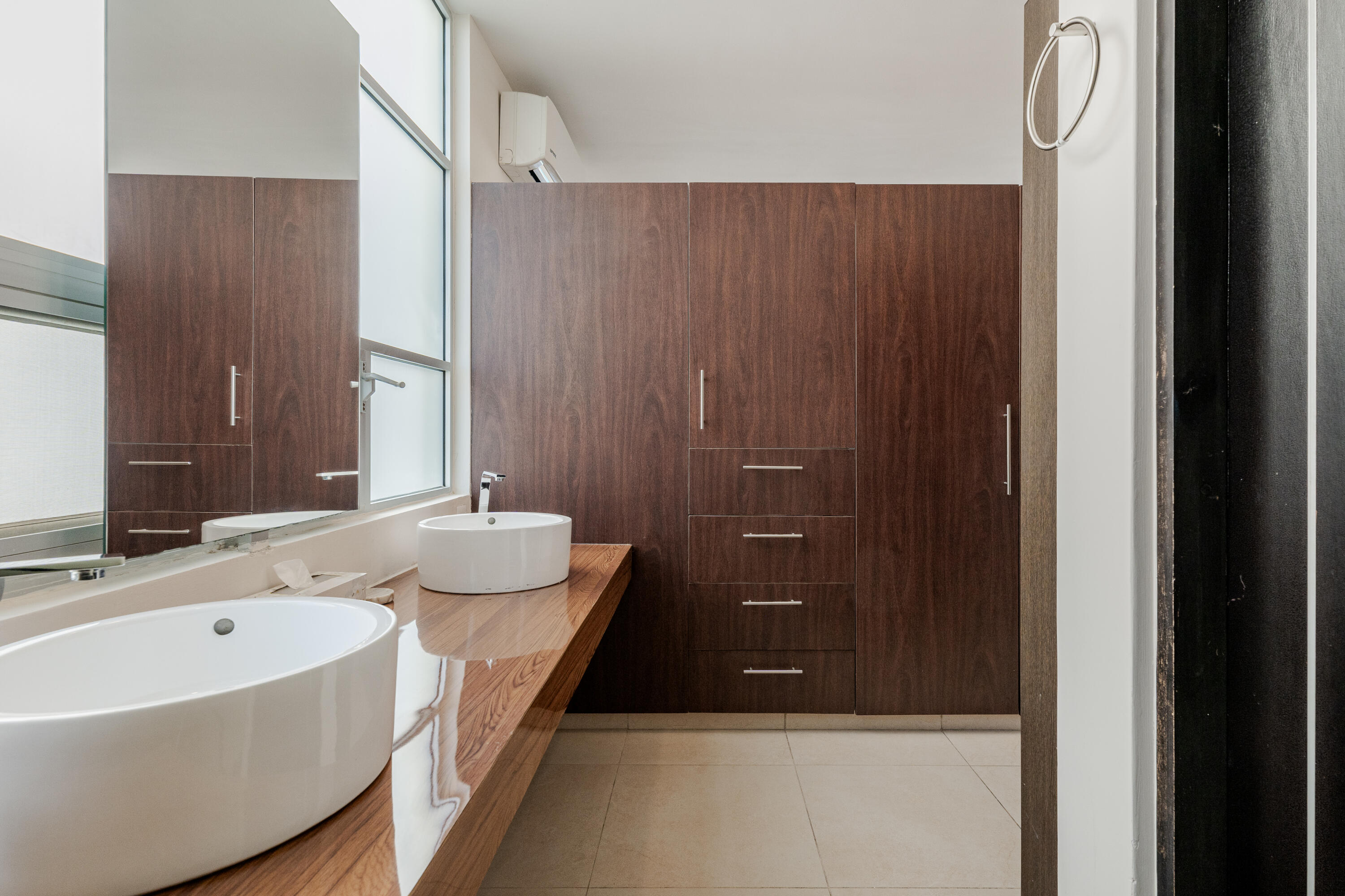 MLS #25-609 image #22