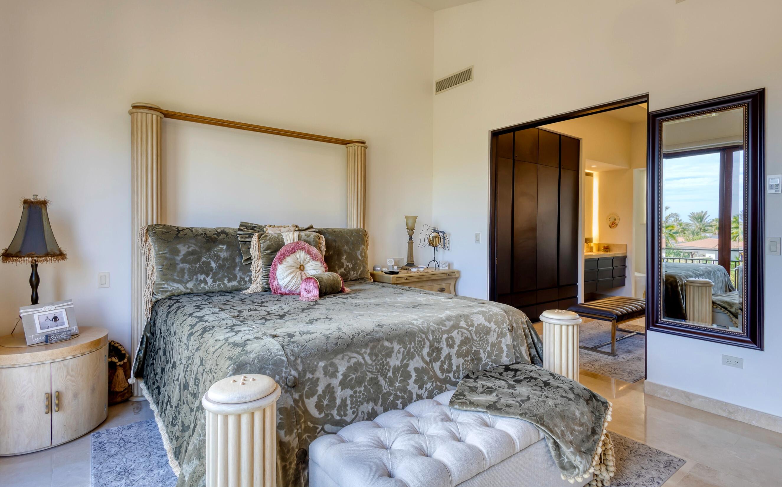 MLS #25-625 image #16