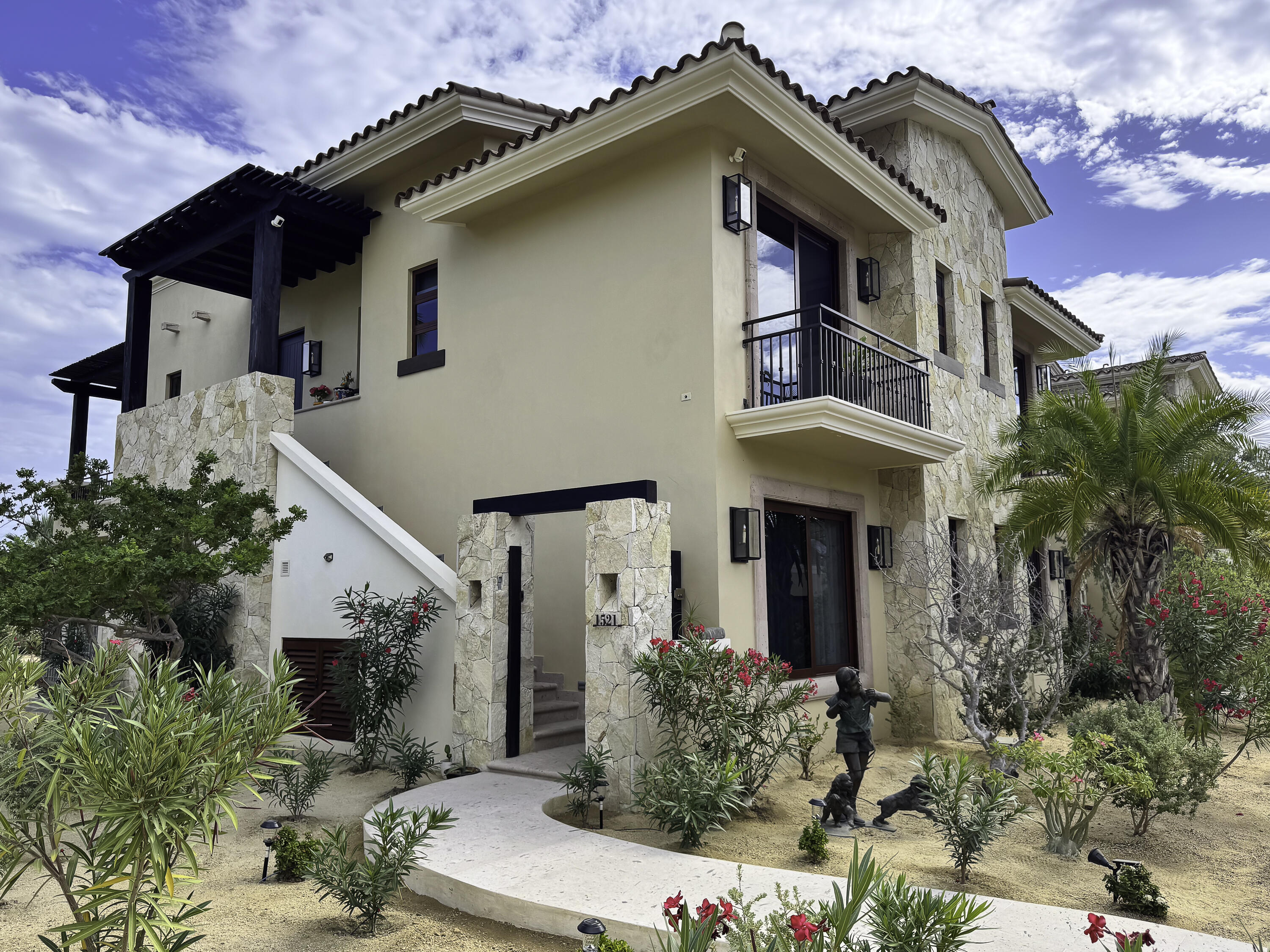 MLS #25-625 image #41