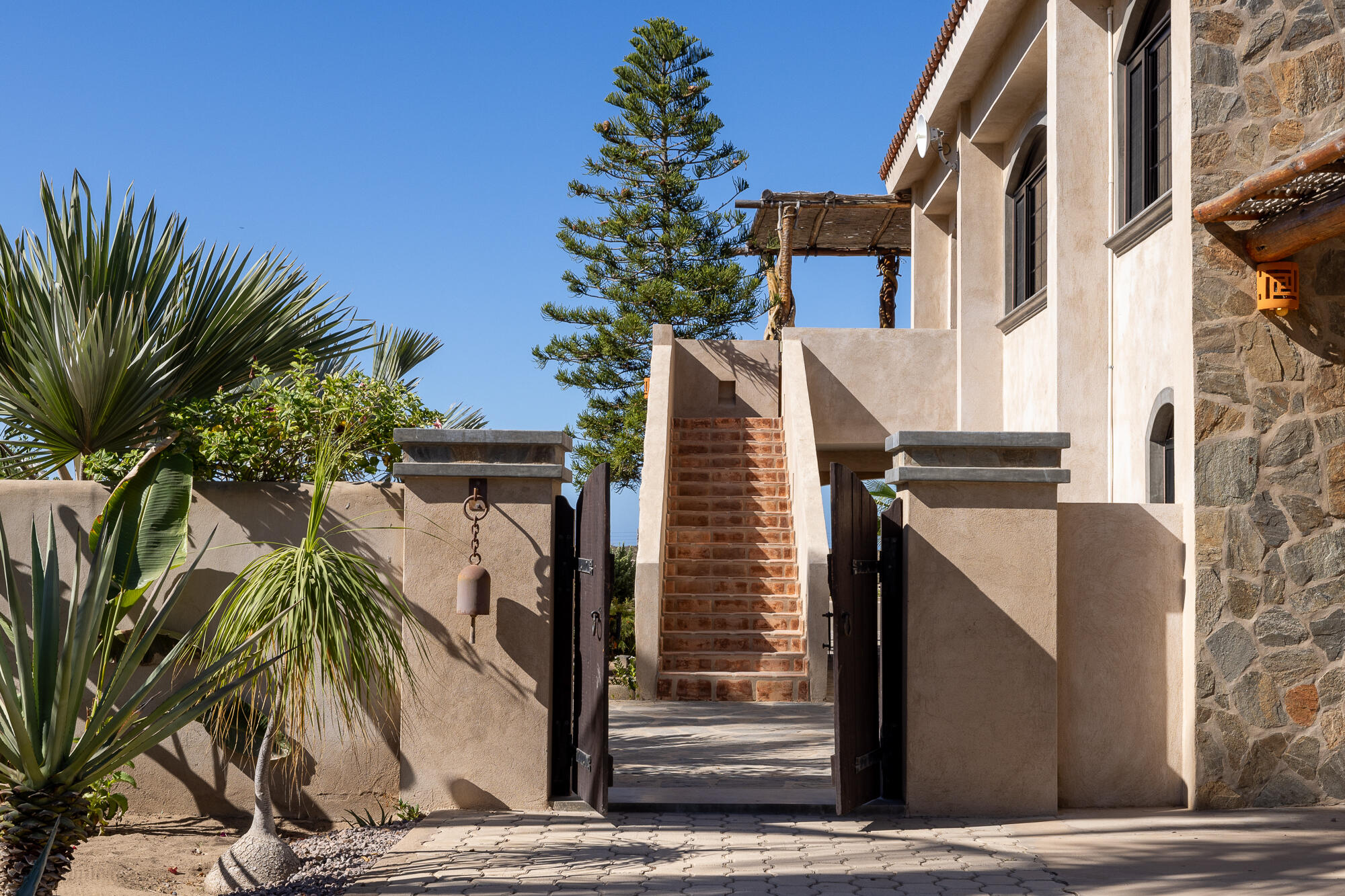 MLS #25-66 image #21