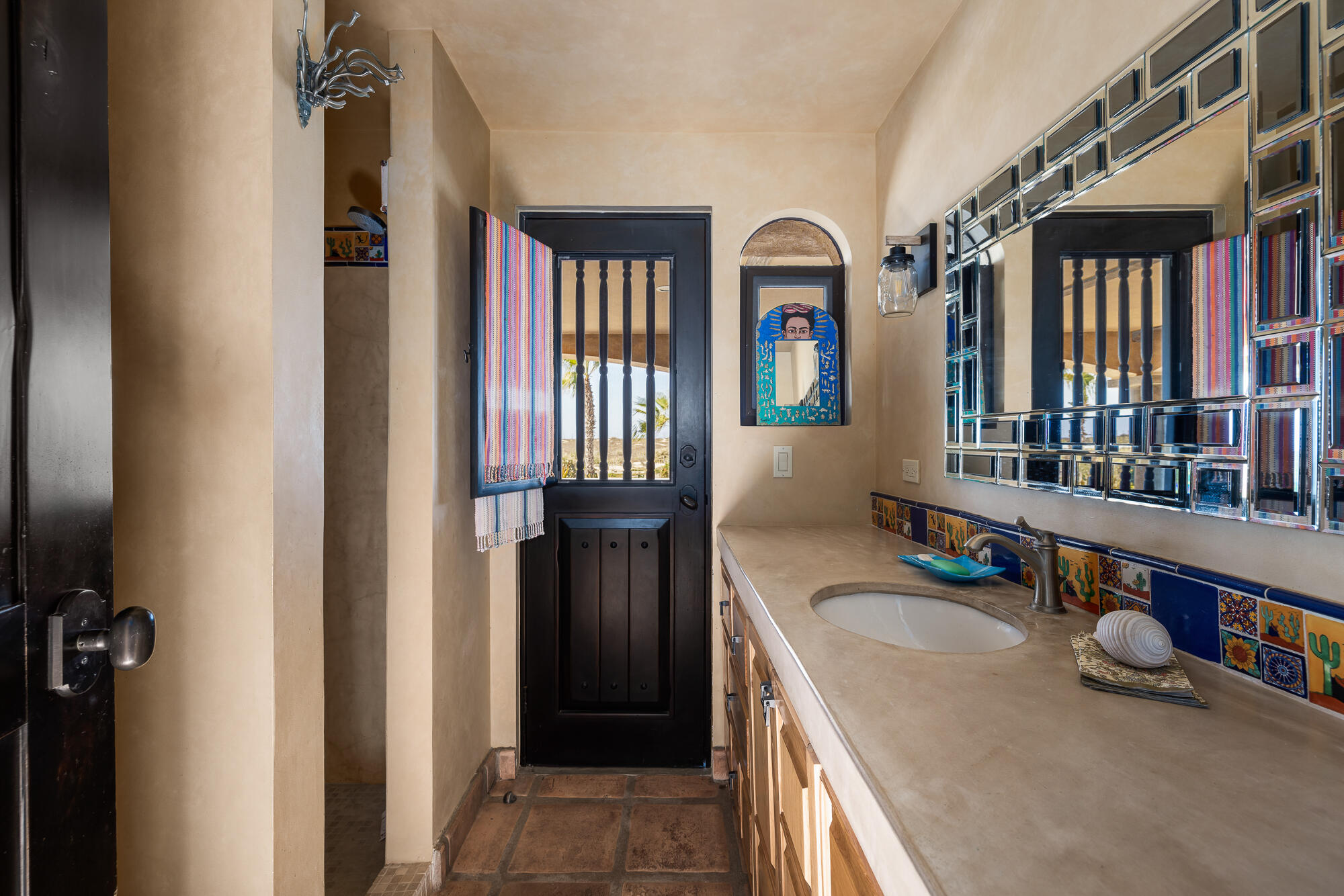 MLS #25-66 image #50