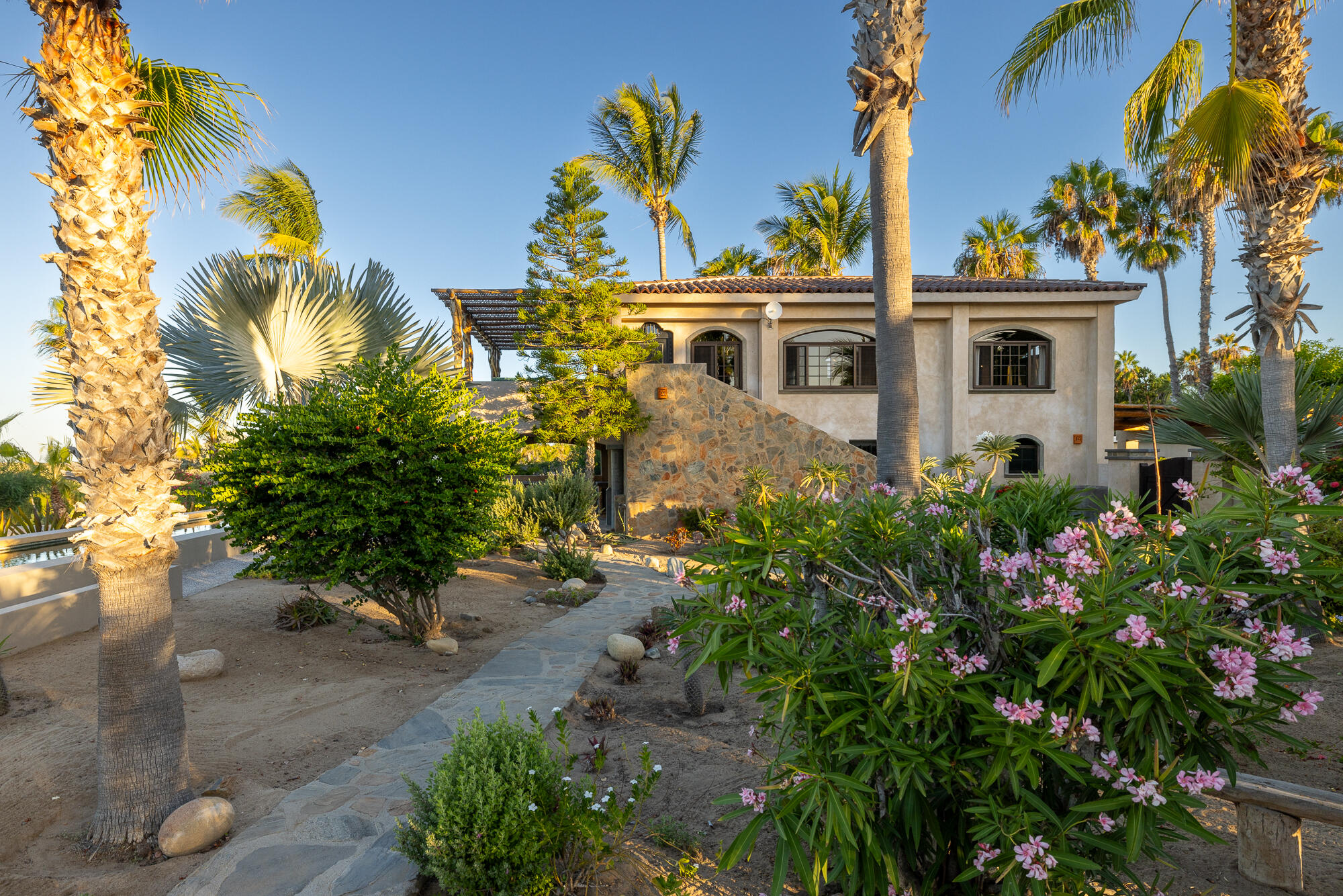 MLS #25-66 image #57