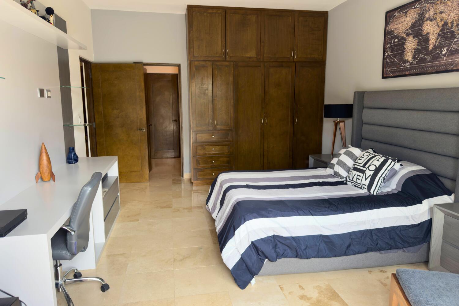 MLS #25-703 image #8