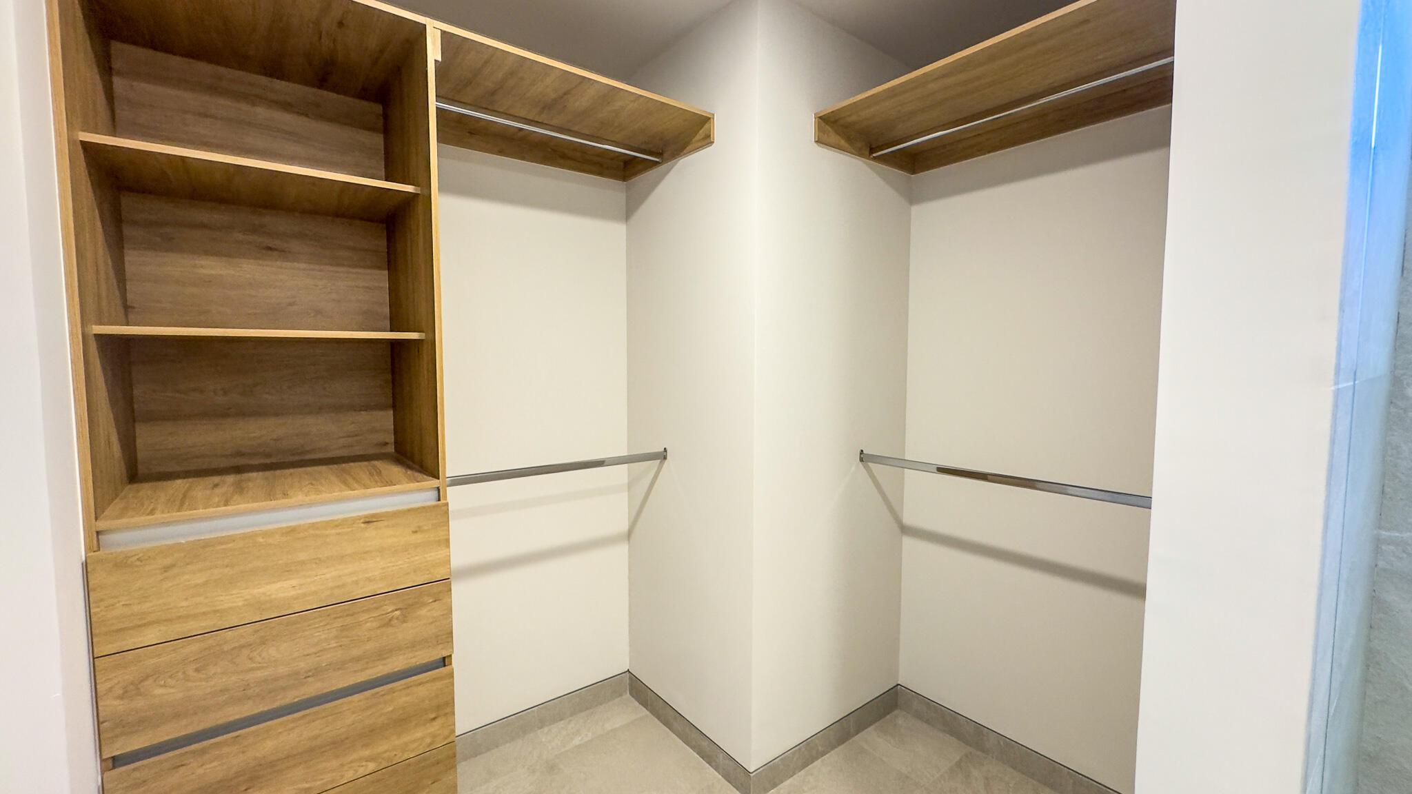 MLS #24-918 image #32