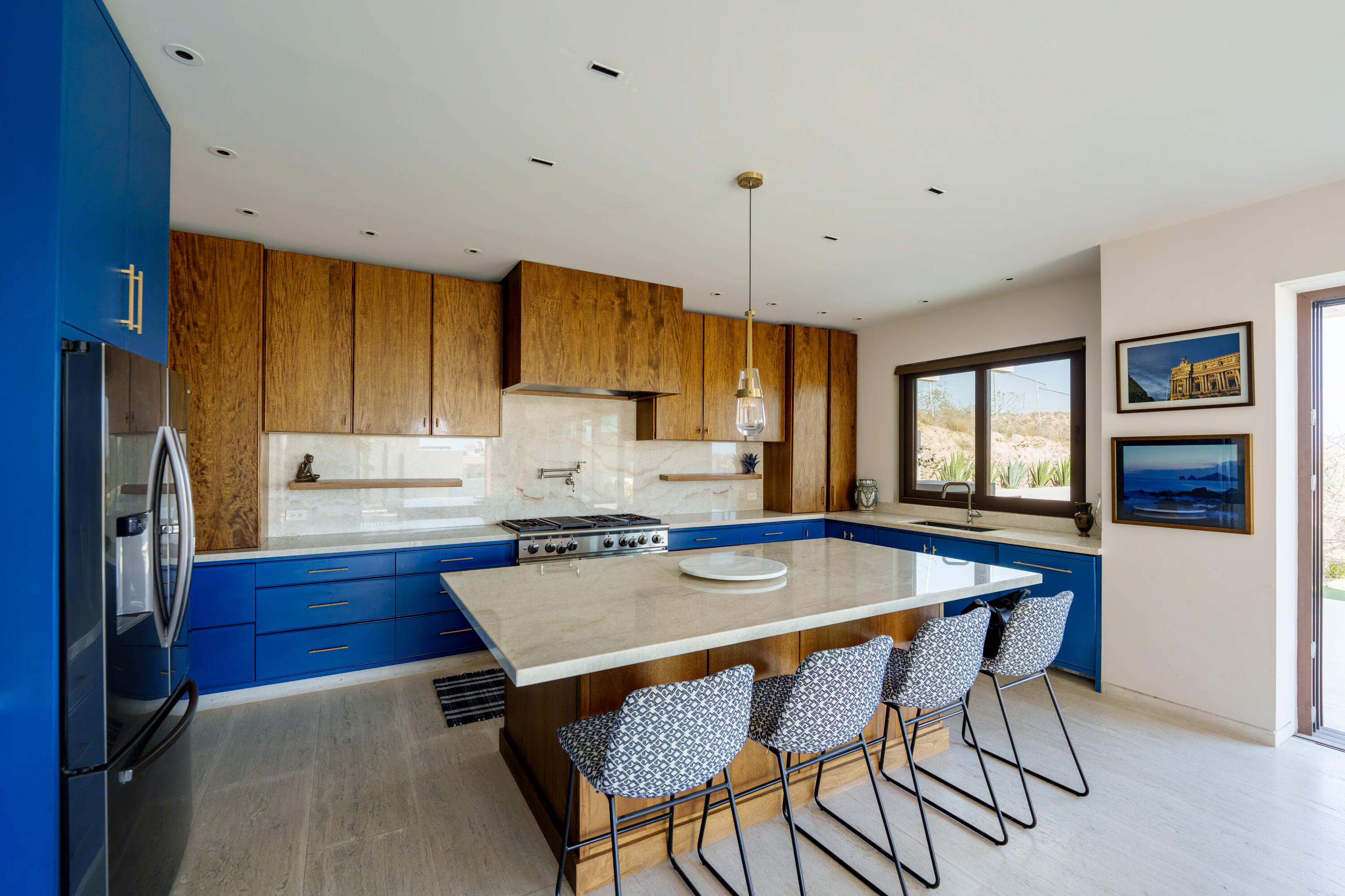 MLS #25-775 image #0