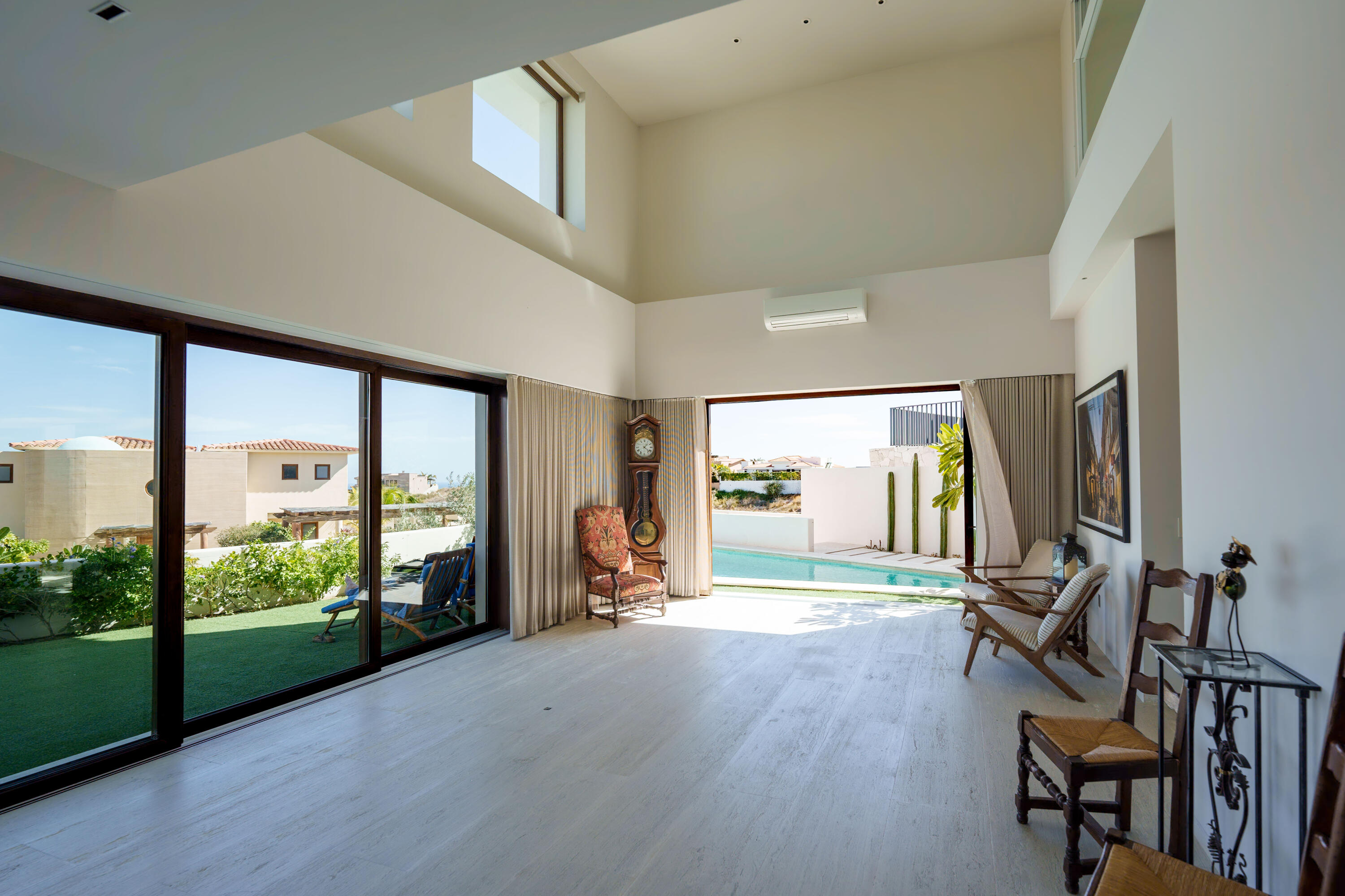 MLS #25-775 image #1