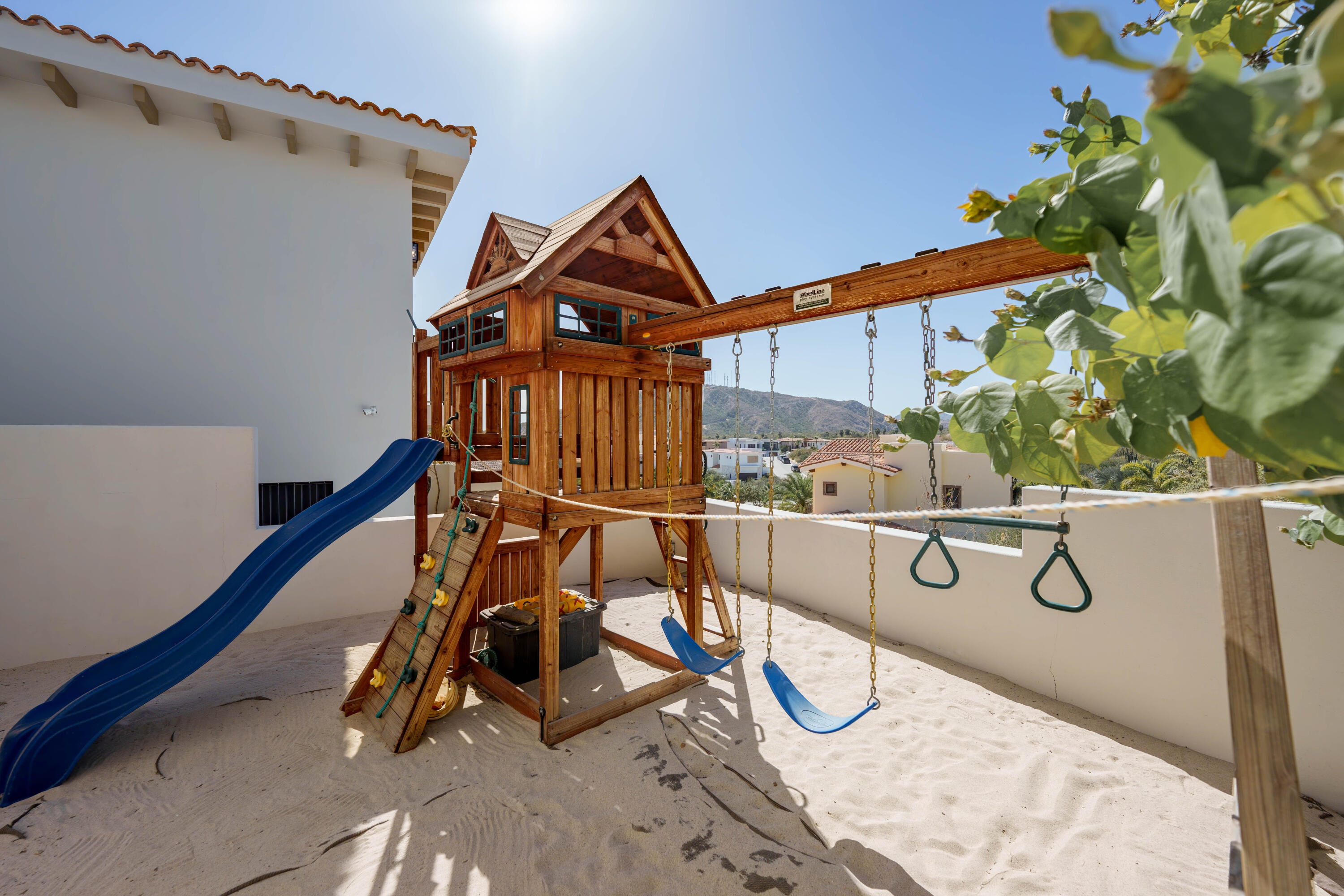 MLS #25-775 image #15