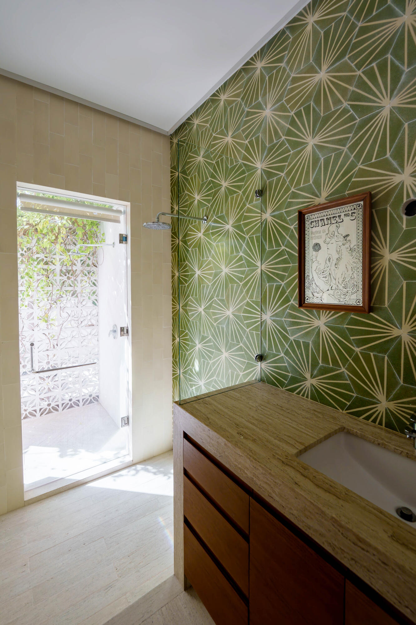 MLS #25-775 image #17