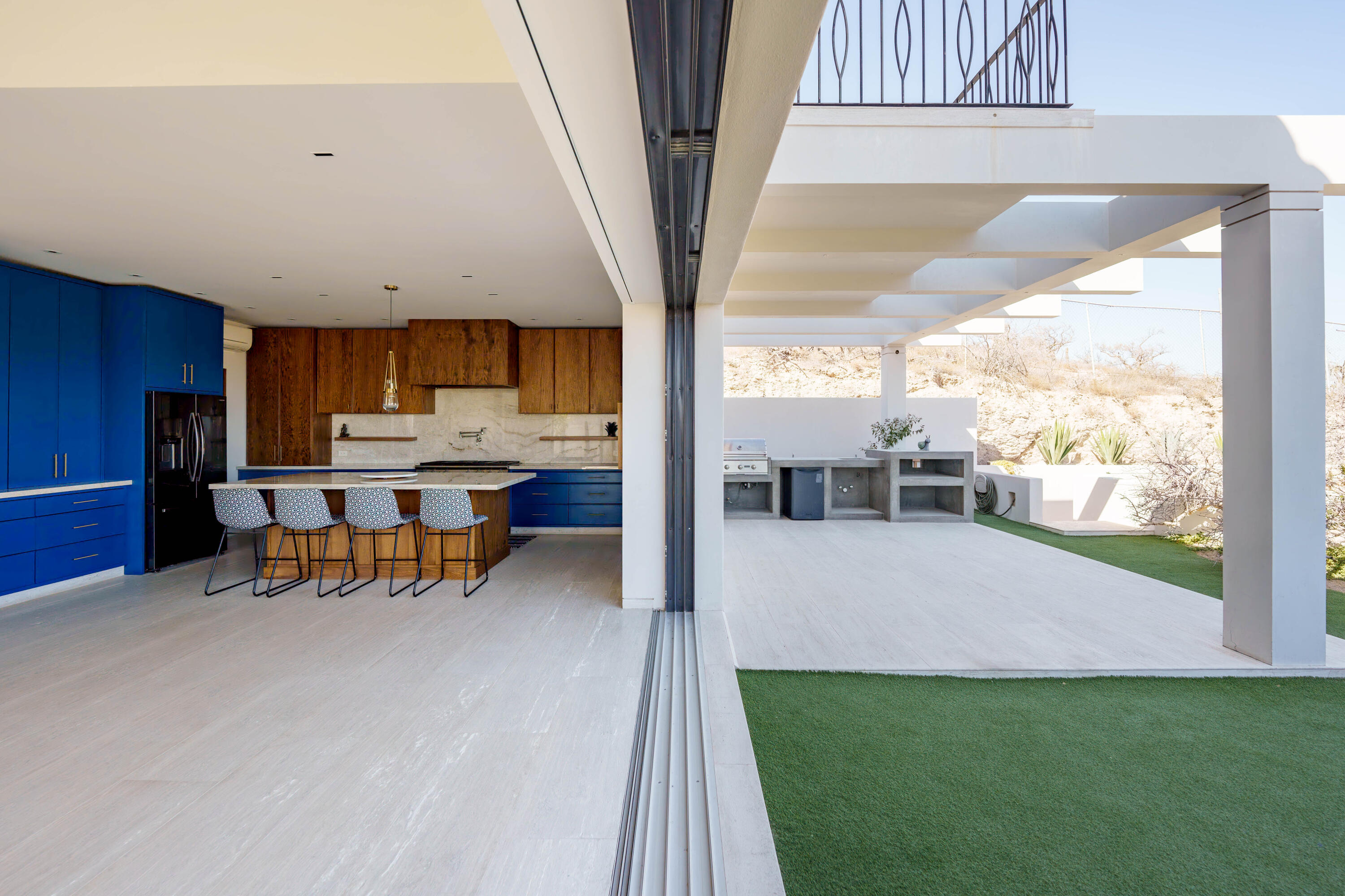 MLS #25-775 image #2