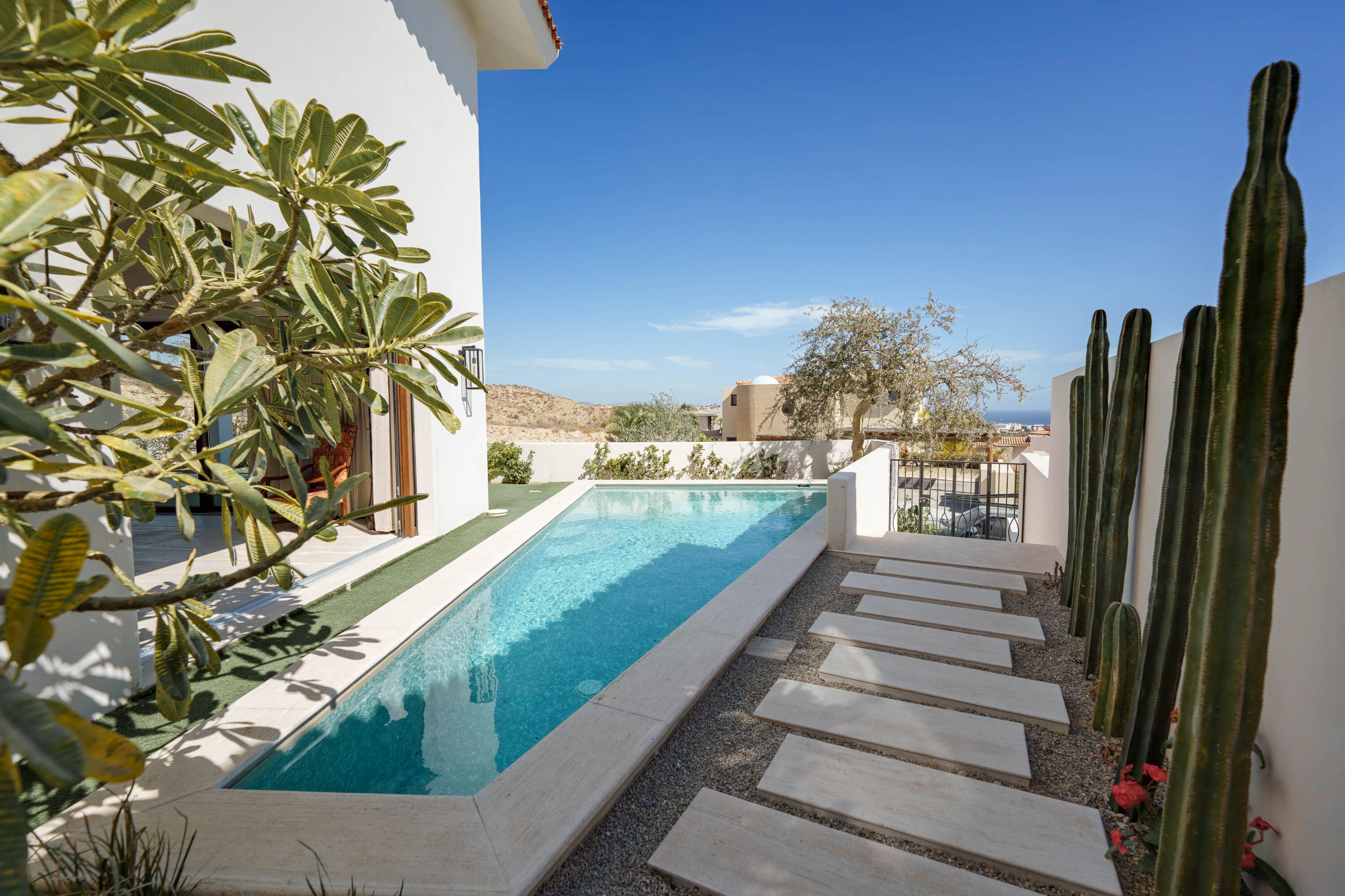 MLS #25-775 image #3