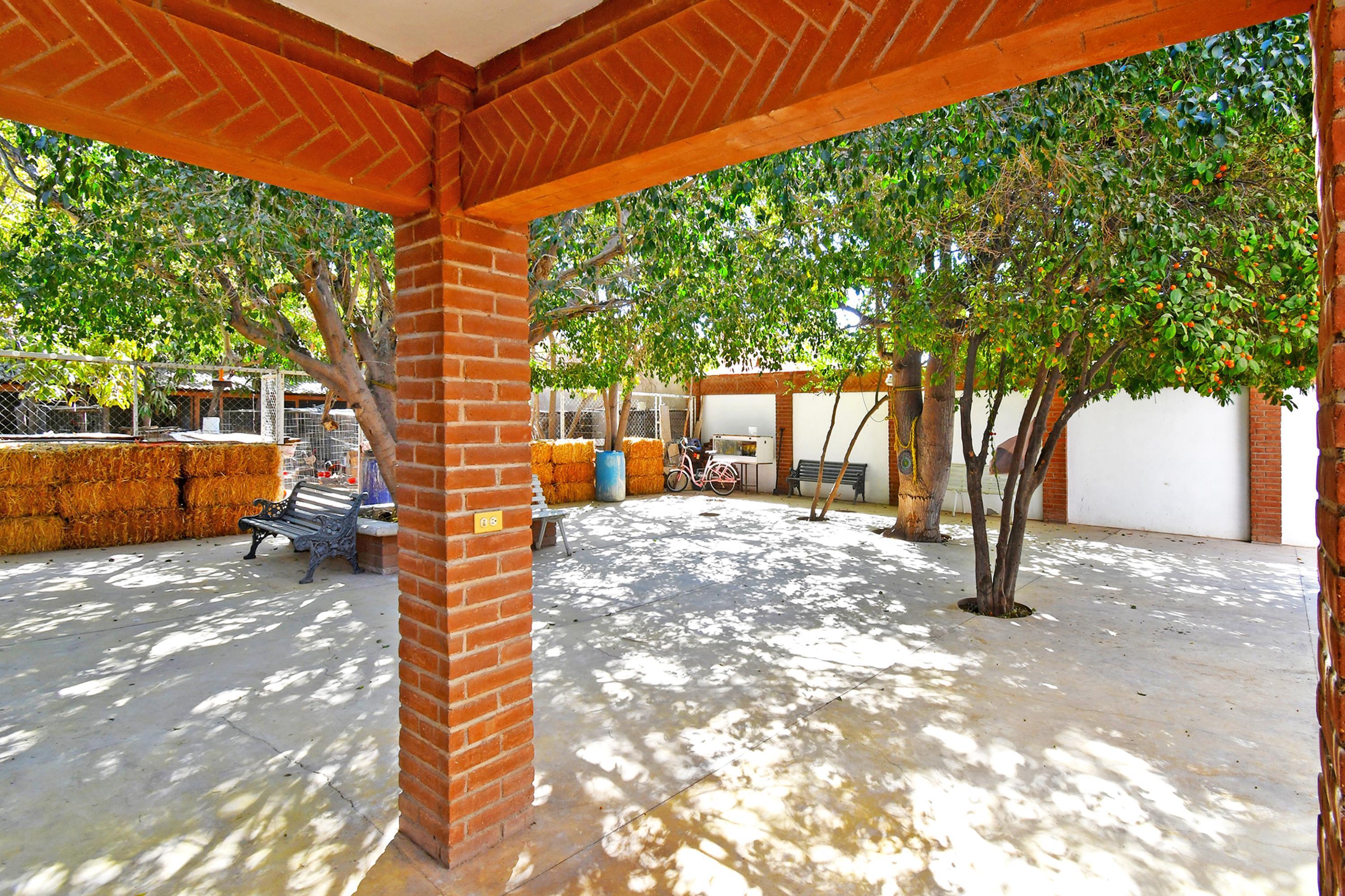 MLS #25-850 image #23