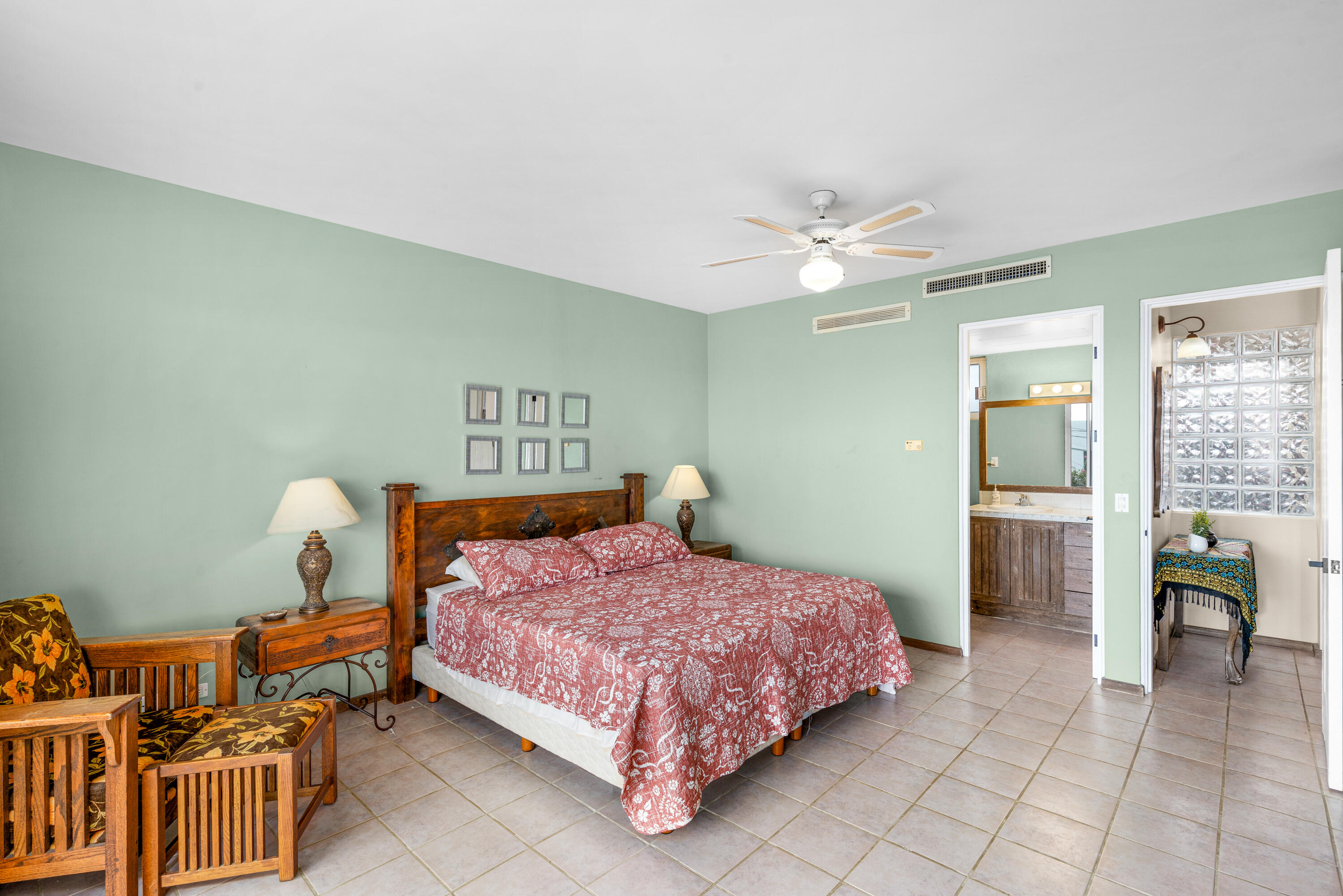 MLS #25-855 img 3