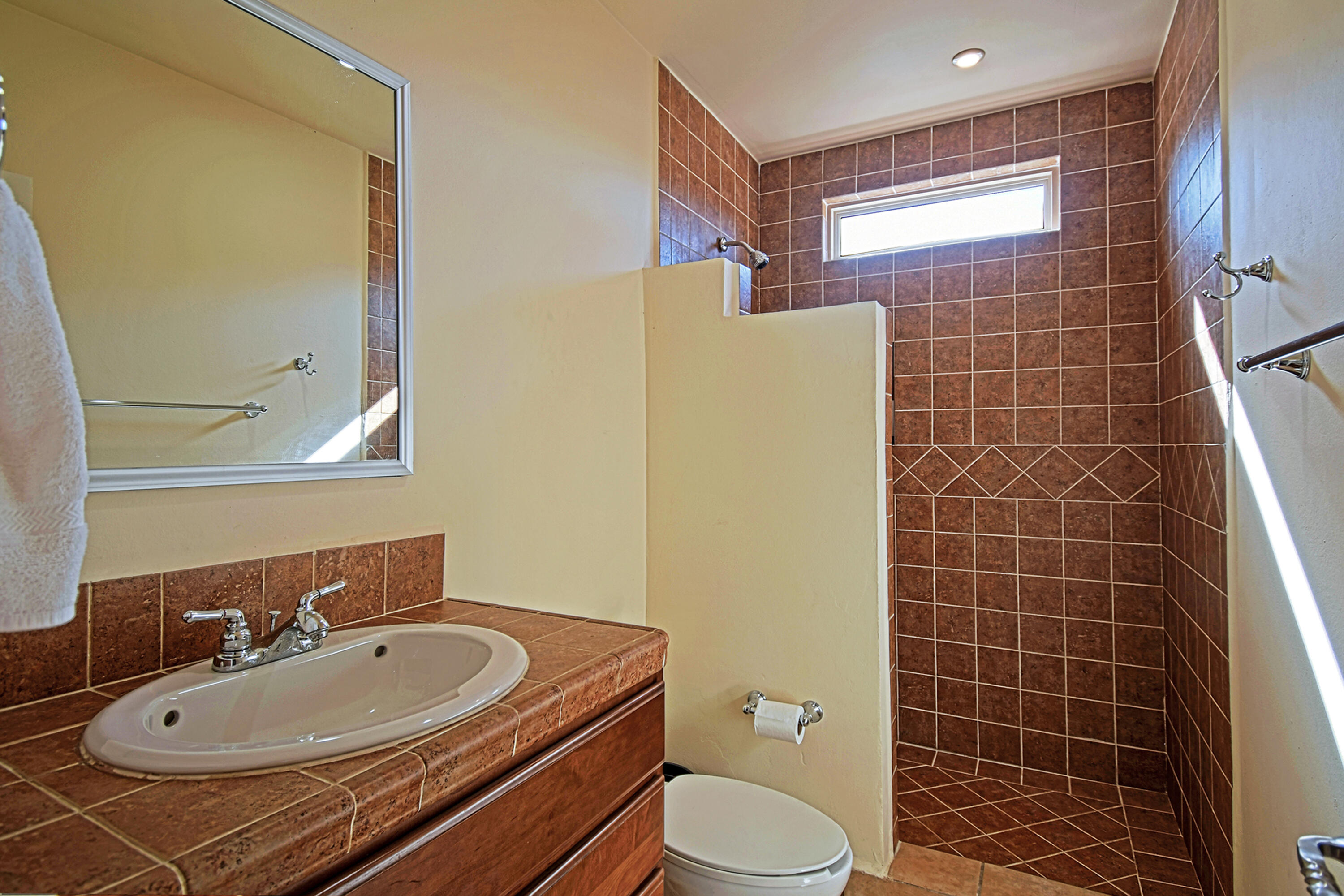 MLS #25-859 image #14