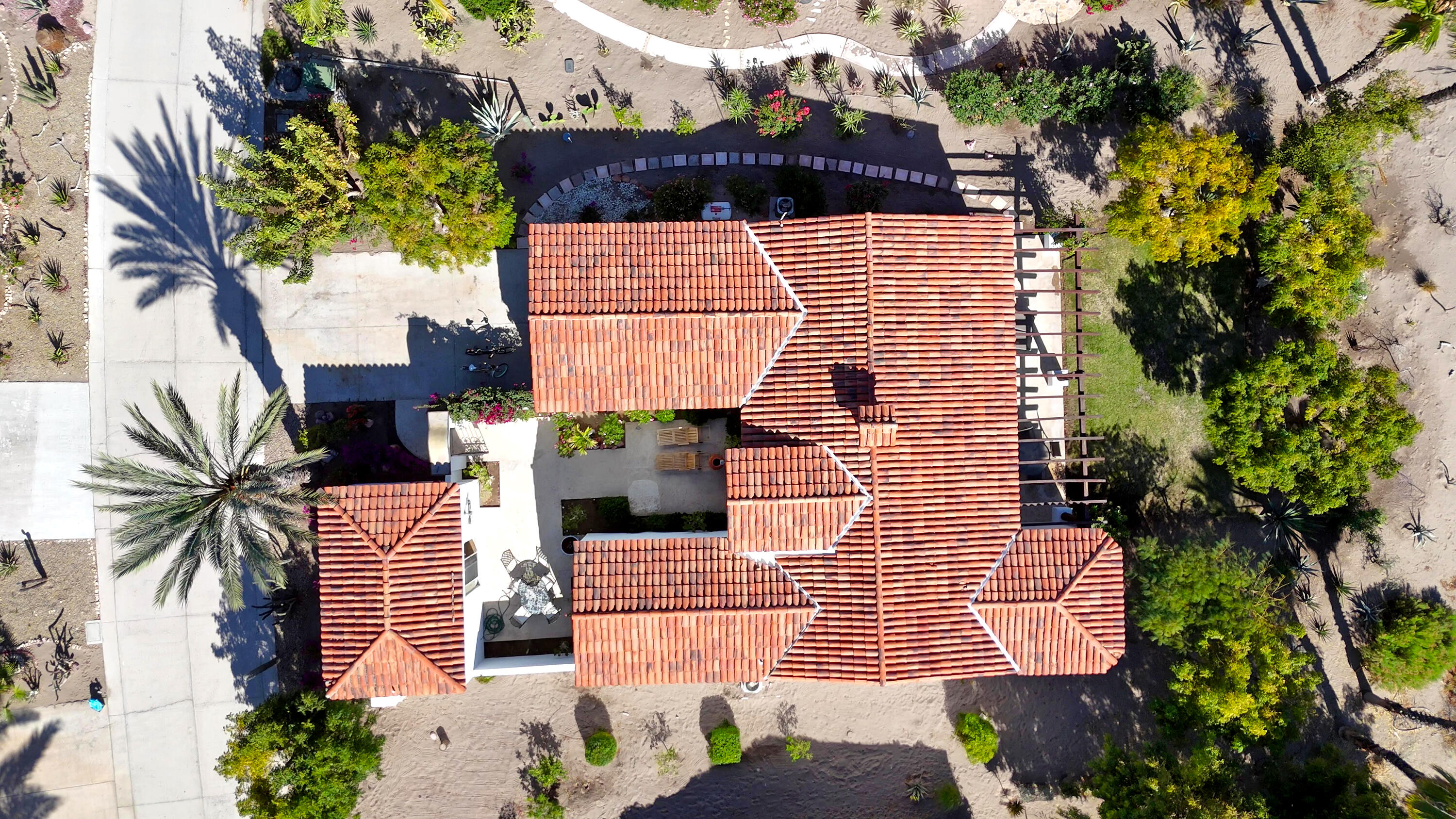 MLS #25-859 image #45