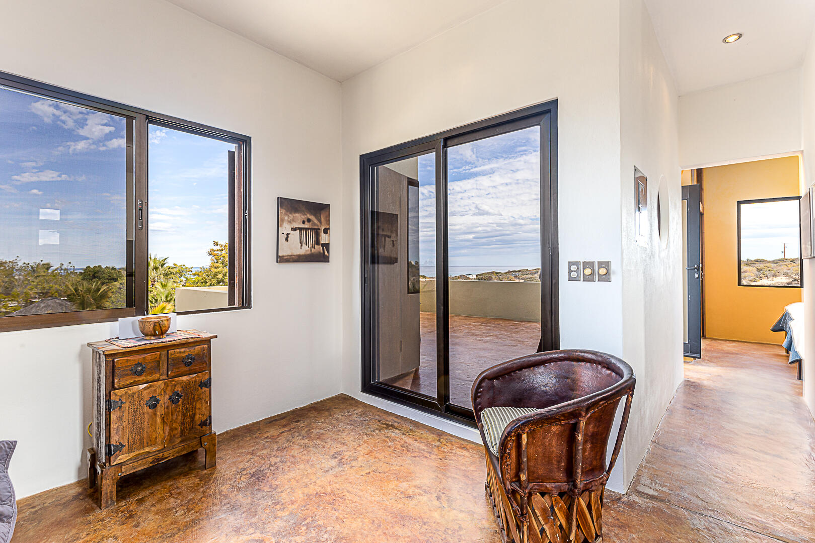 MLS #25-876 image #4