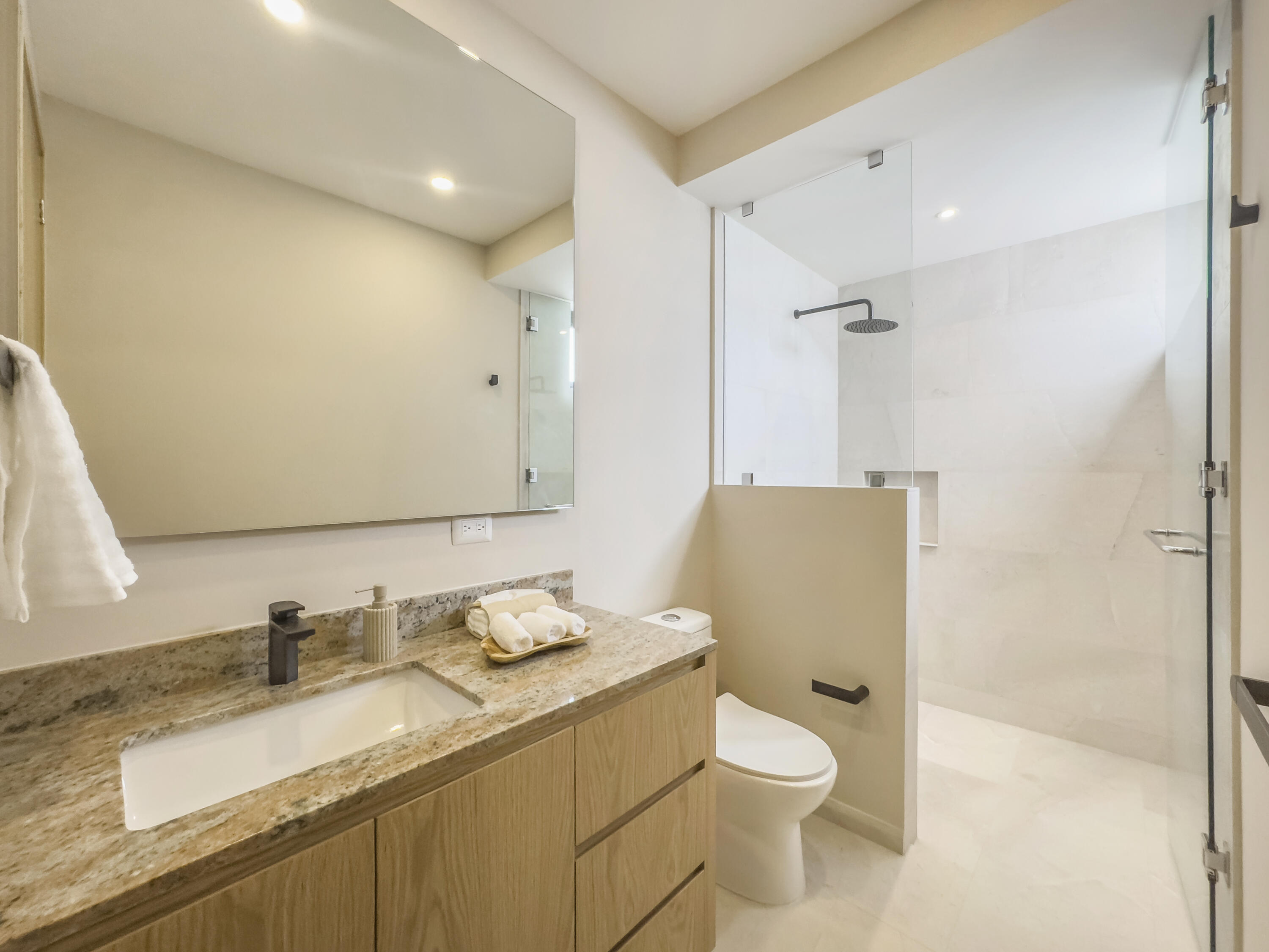 MLS #25-884 image #26