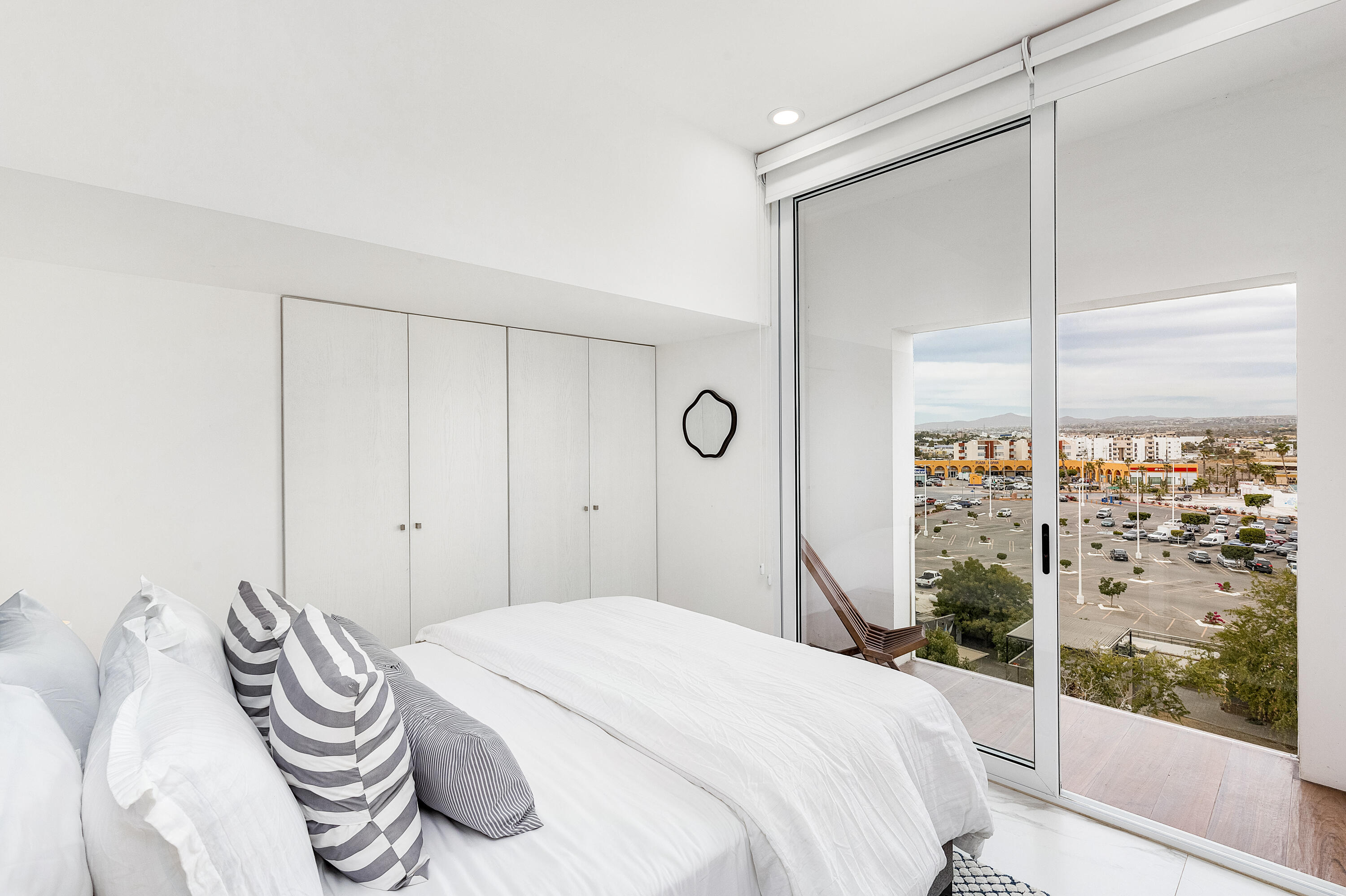 MLS #25-889 image #12