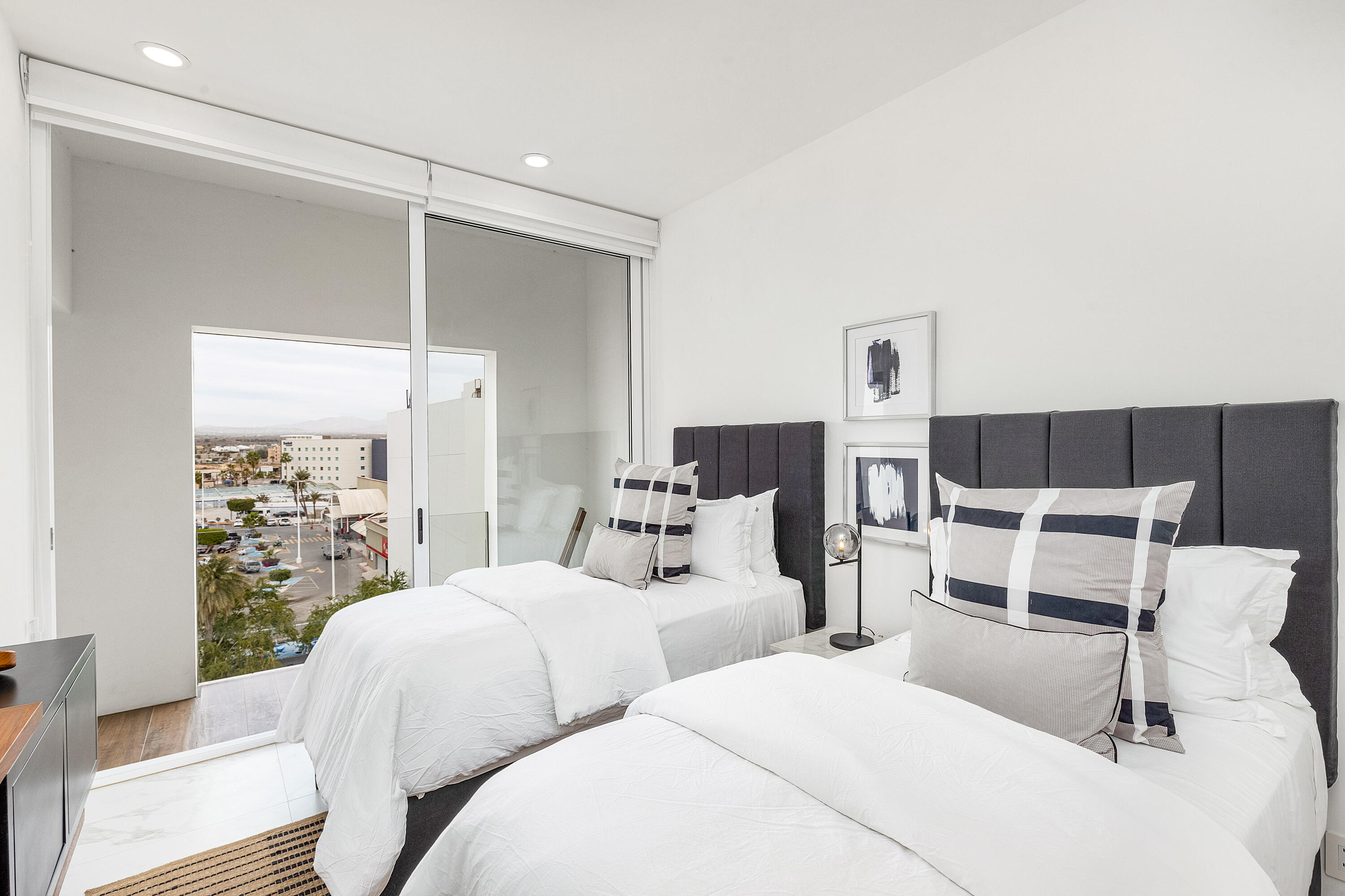 MLS #25-889 image #16