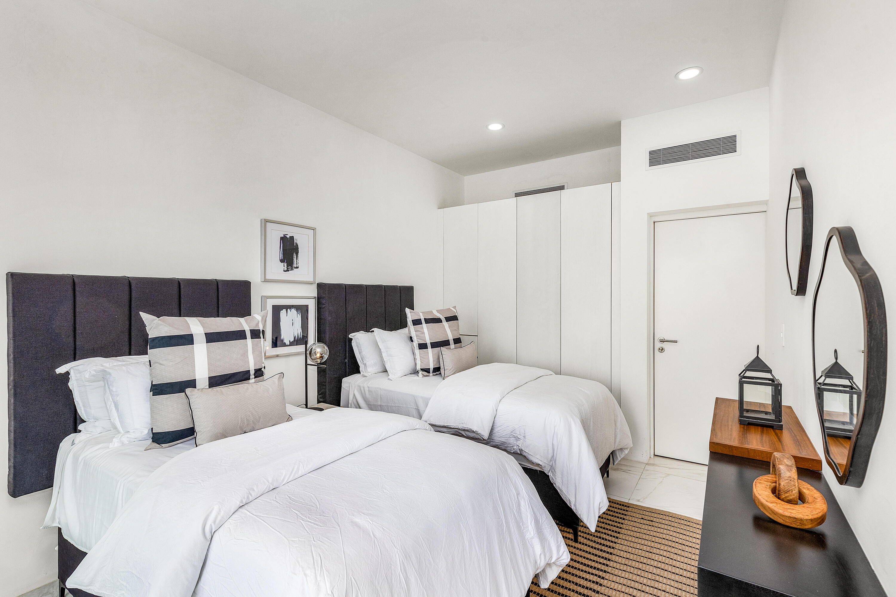 MLS #25-889 image #17