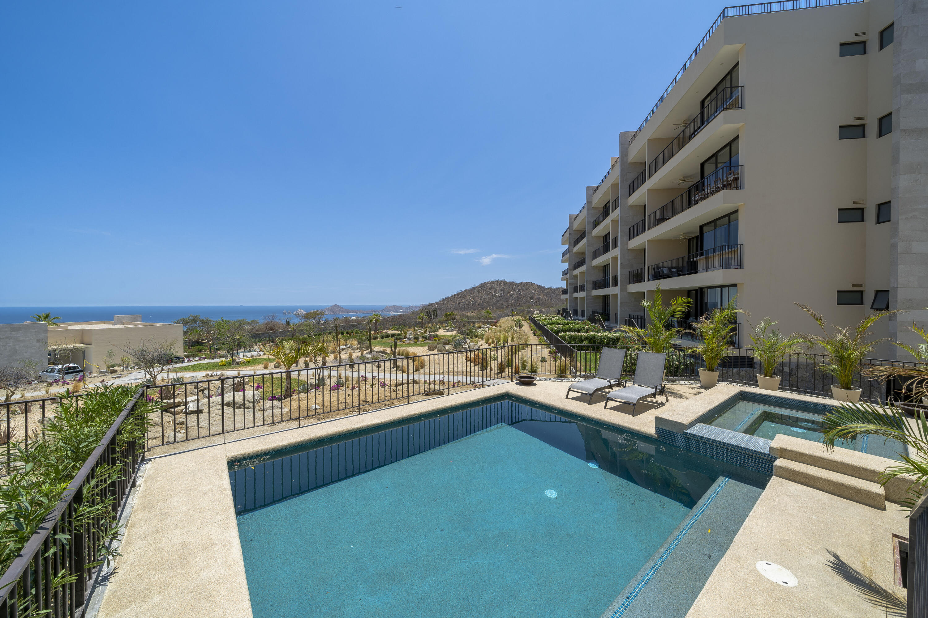 MLS #25-92 image #30