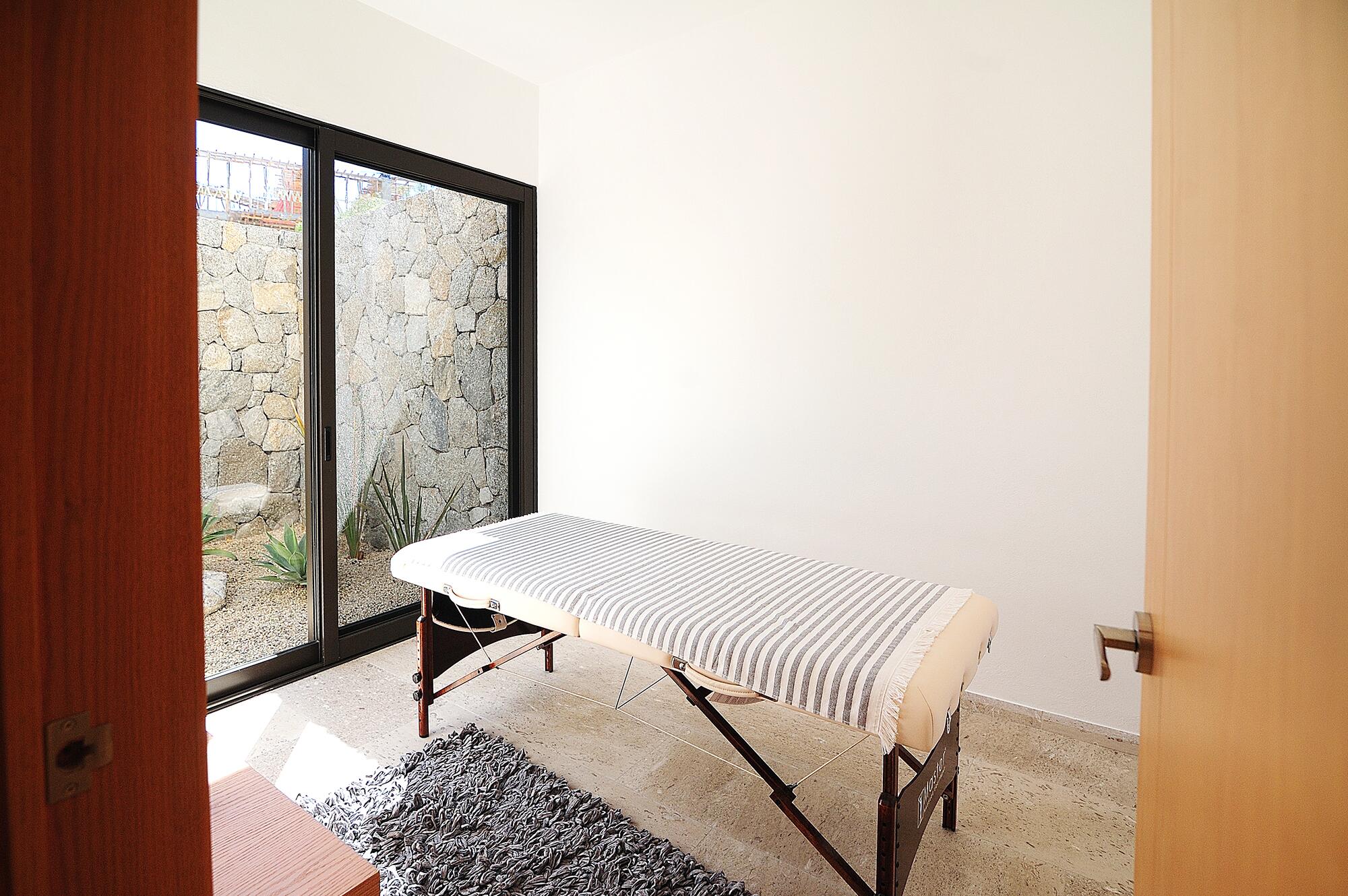 MLS #25-92 image #59