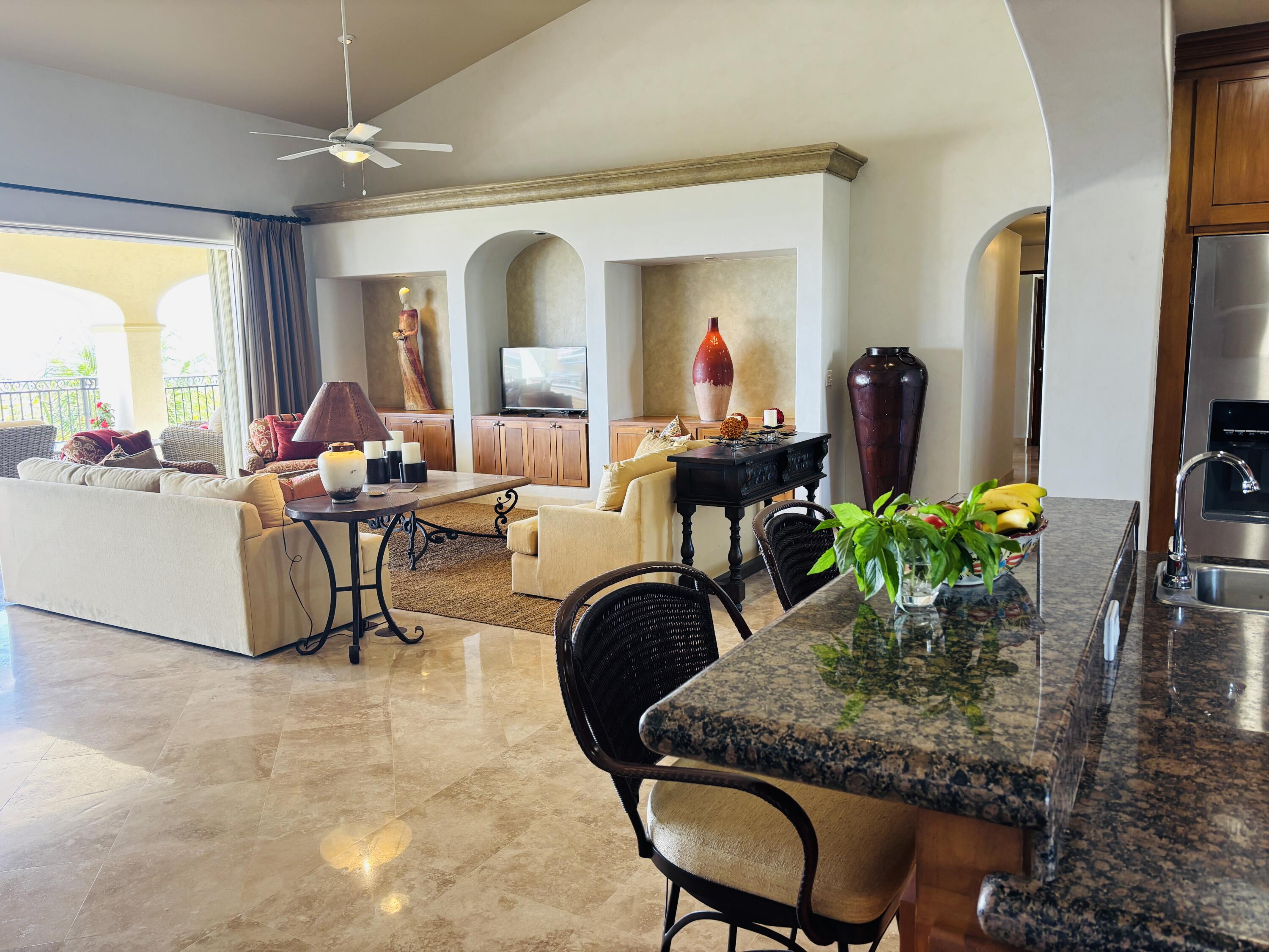 MLS #25-944 image #2