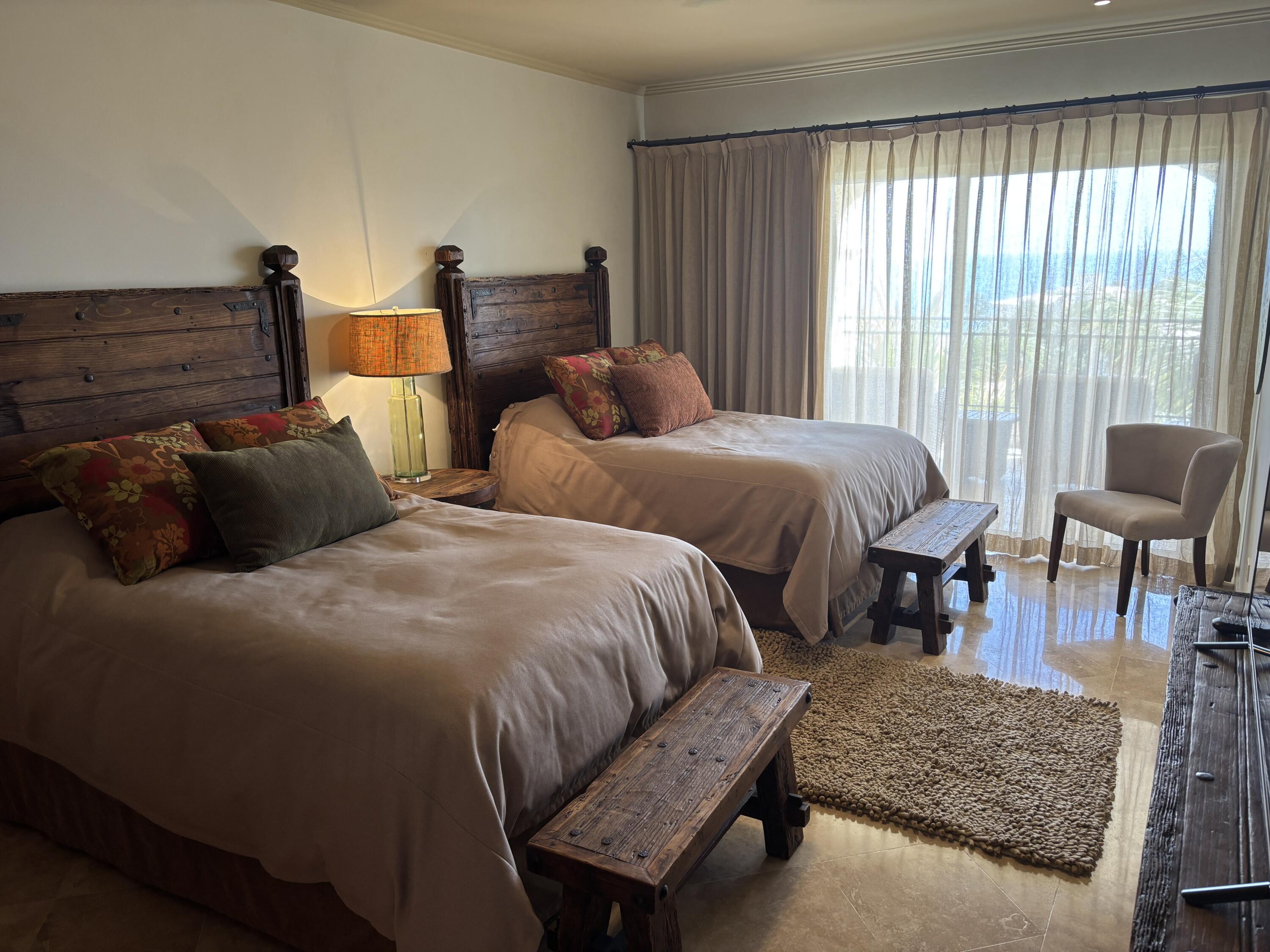 MLS #25-944 image #21