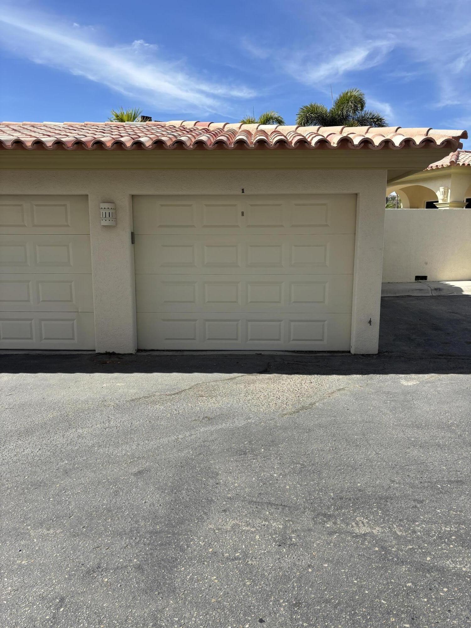 MLS #25-944 image #42