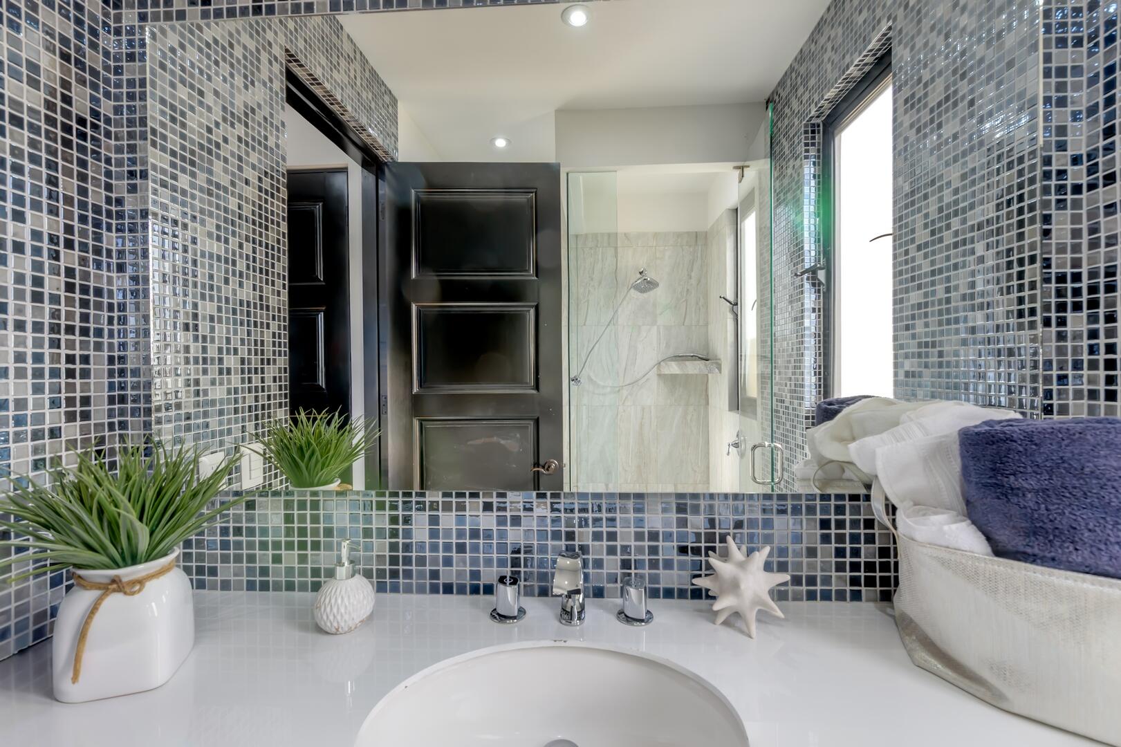 MLS #25-948 image #13