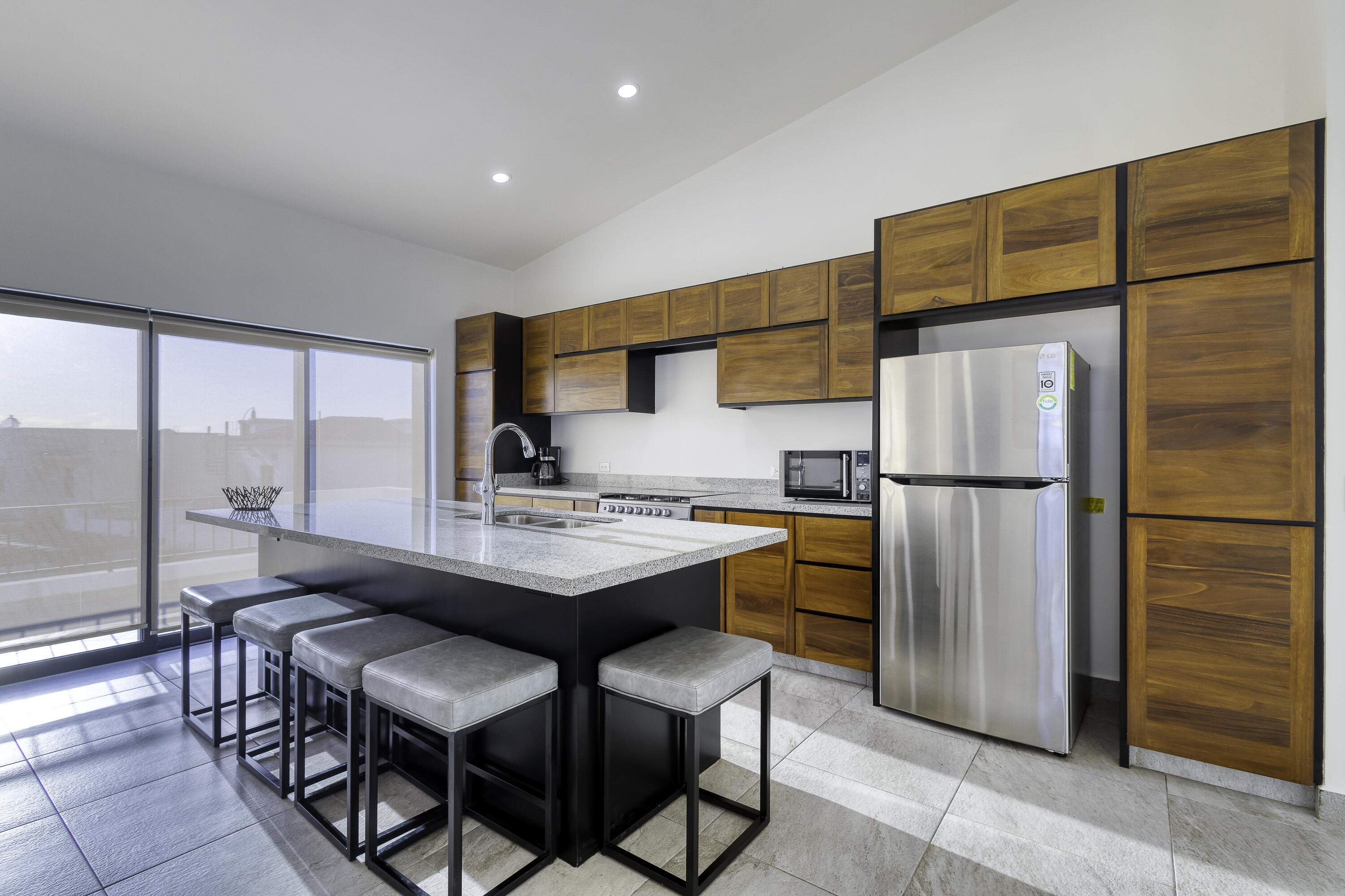 MLS #25-990 image #17