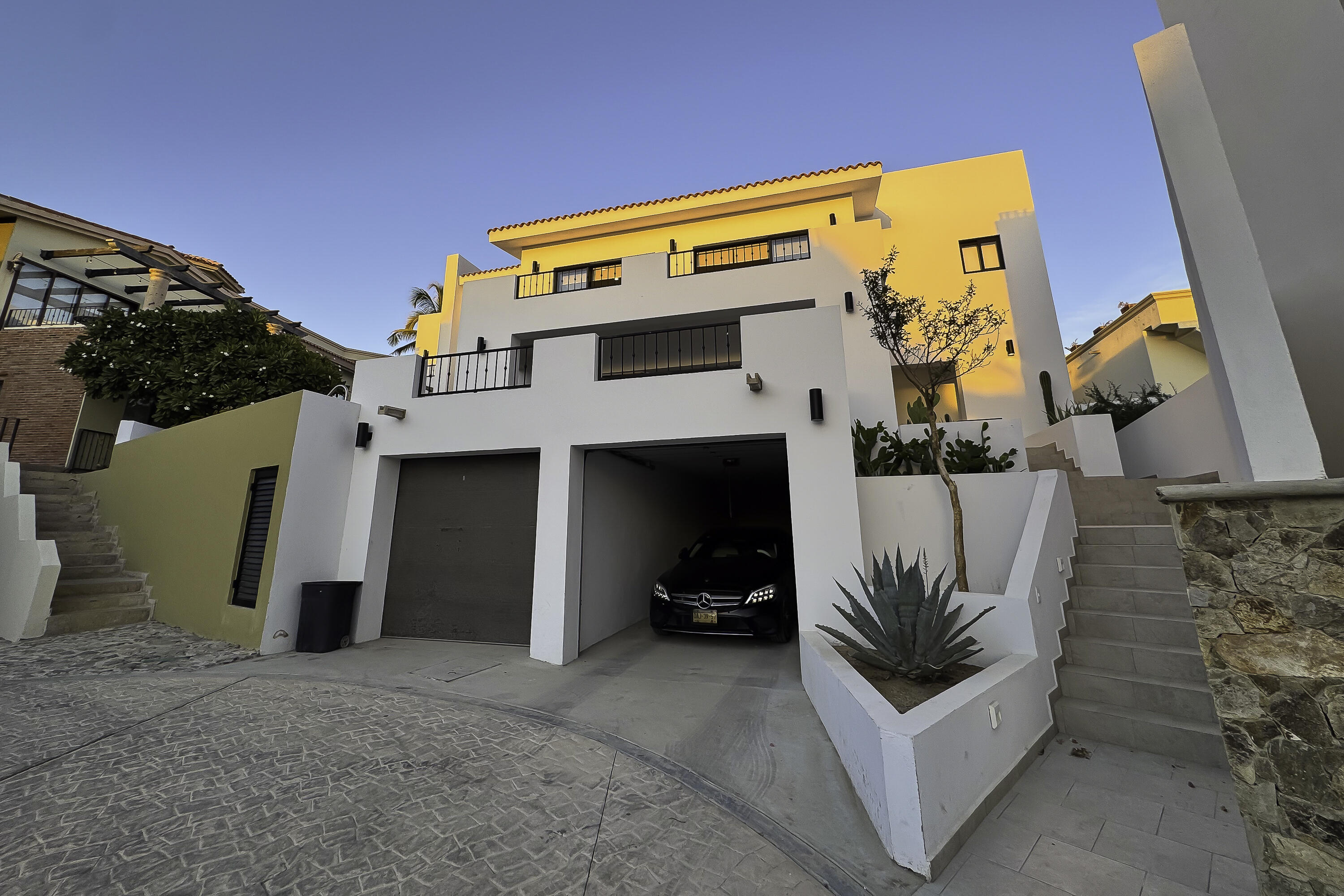 MLS #25-990 image #28