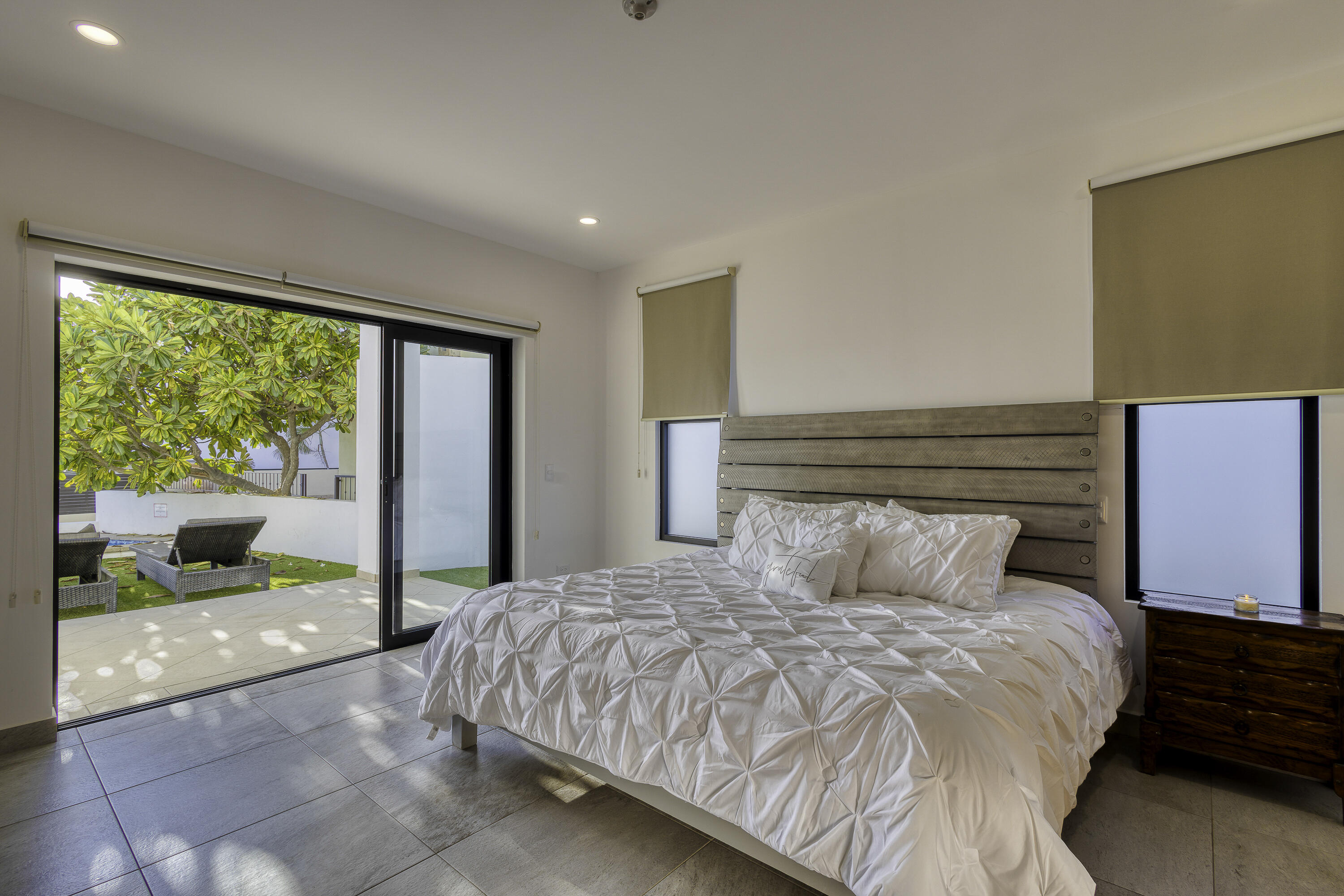 MLS #25-990 image #8