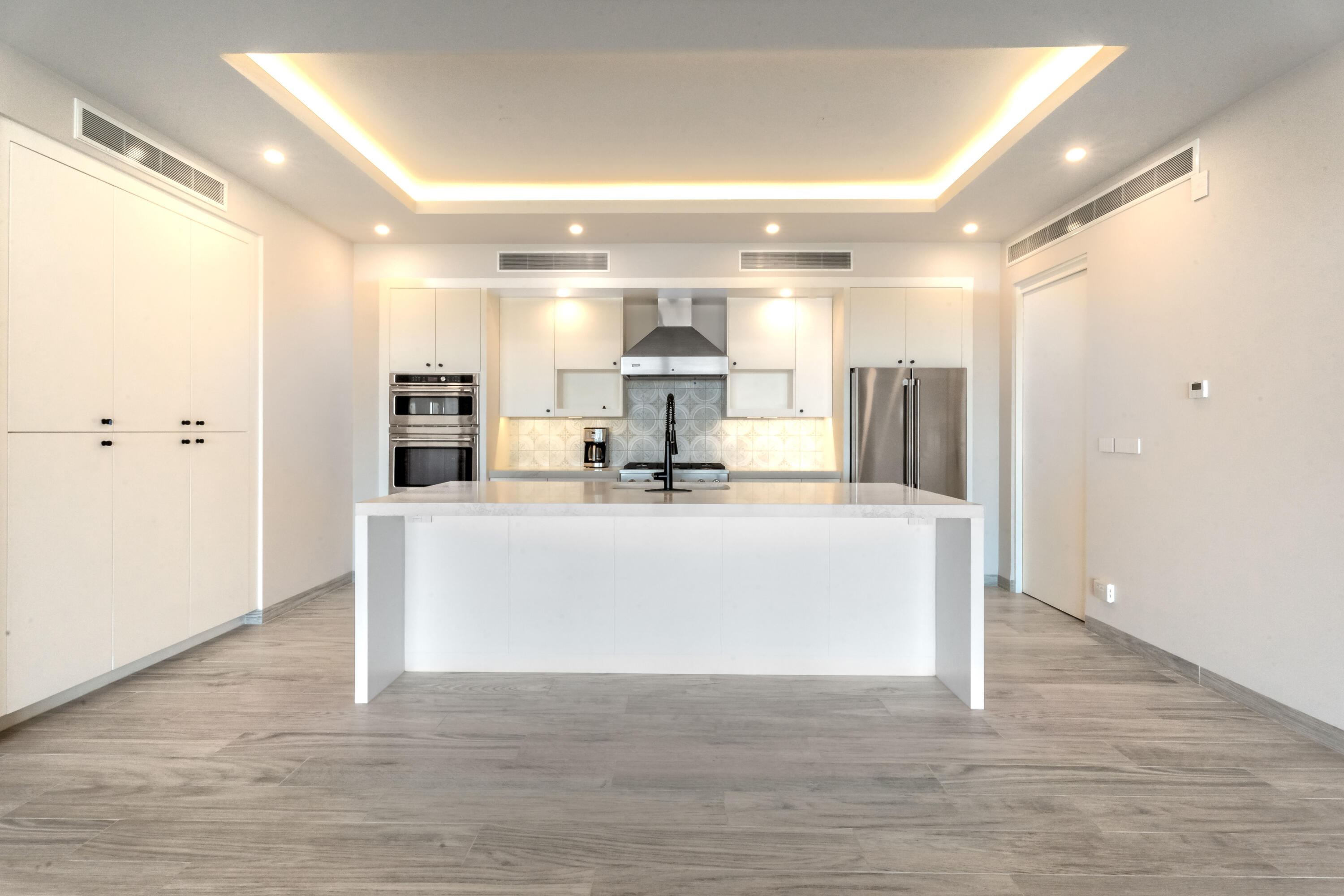 MLS #25-5801 image #6