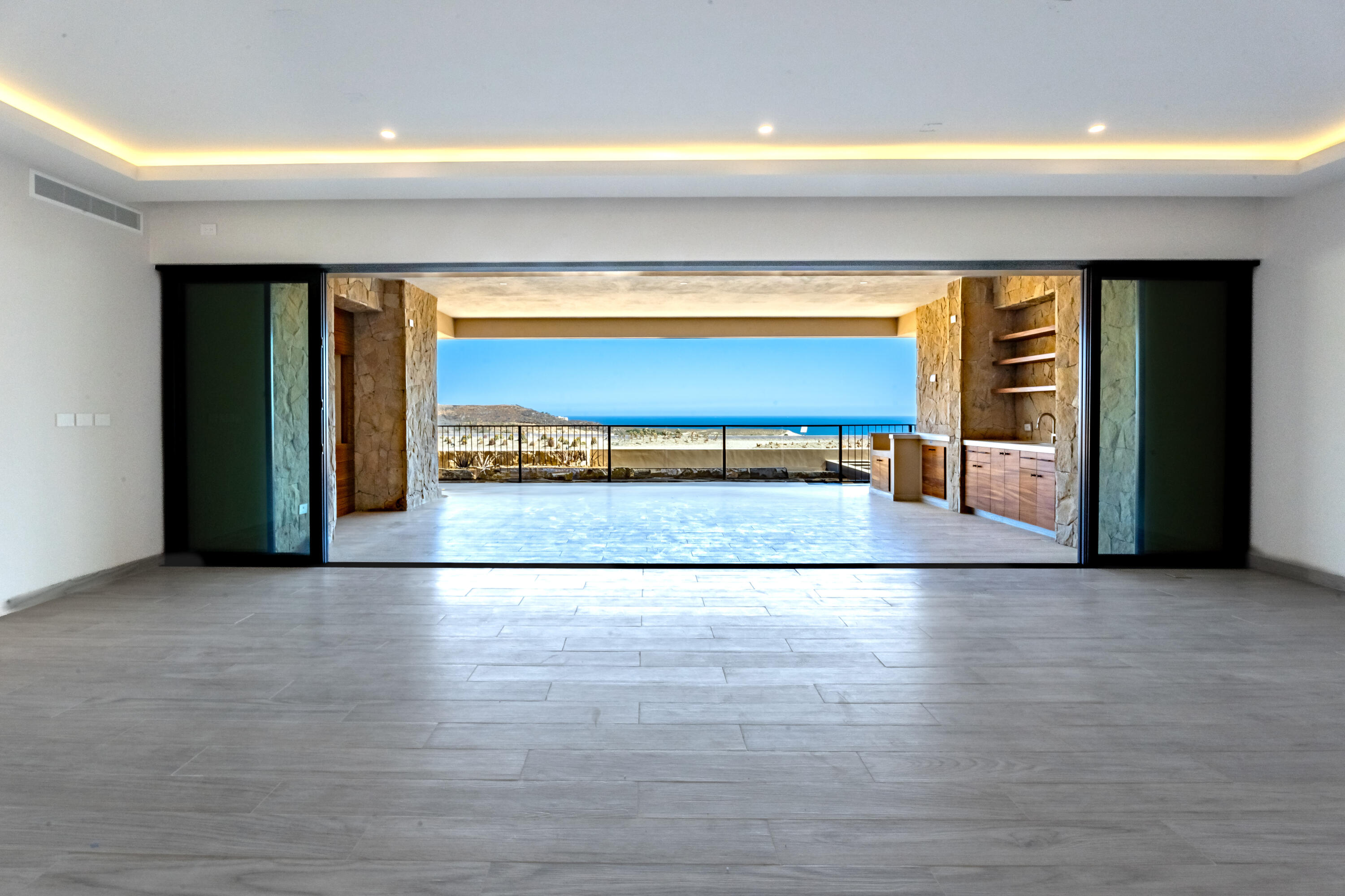 MLS #25-5801 image #9